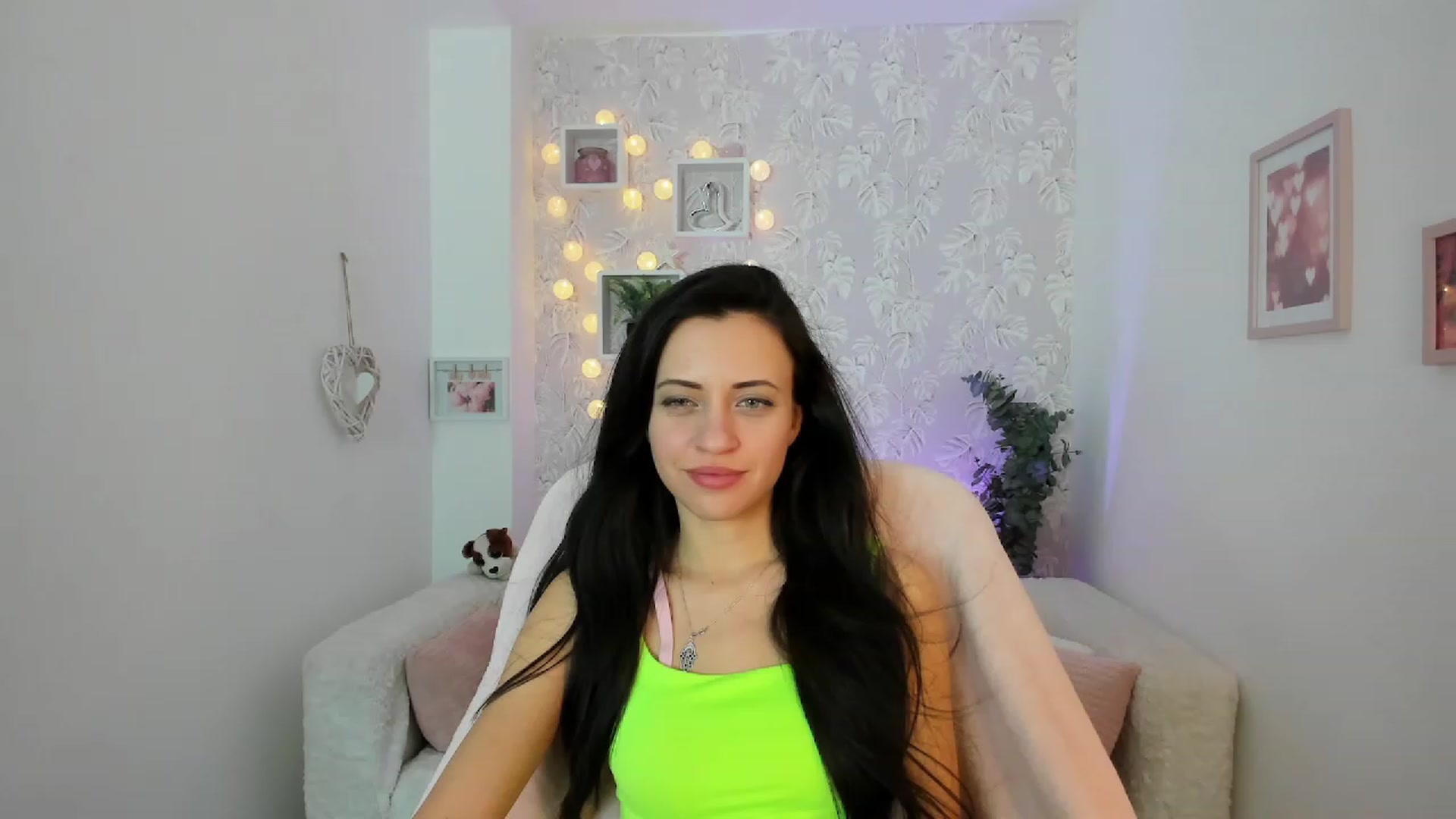 Gallery image thumbnail from Kathy_White's myfreecams stream on, 02/07/2023, 18:36 image 12 of 20