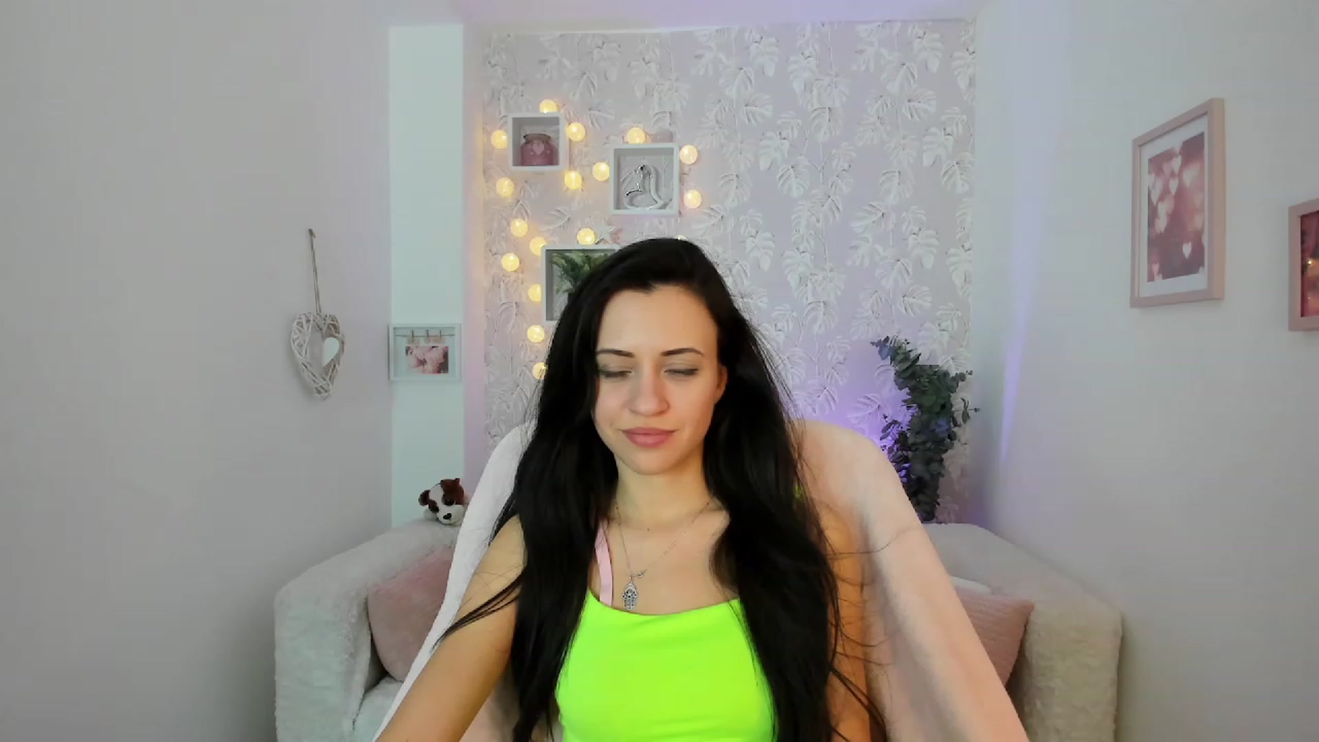 Gallery image thumbnail from Kathy_White's myfreecams stream on, 02/07/2023, 18:36 image 10 of 20