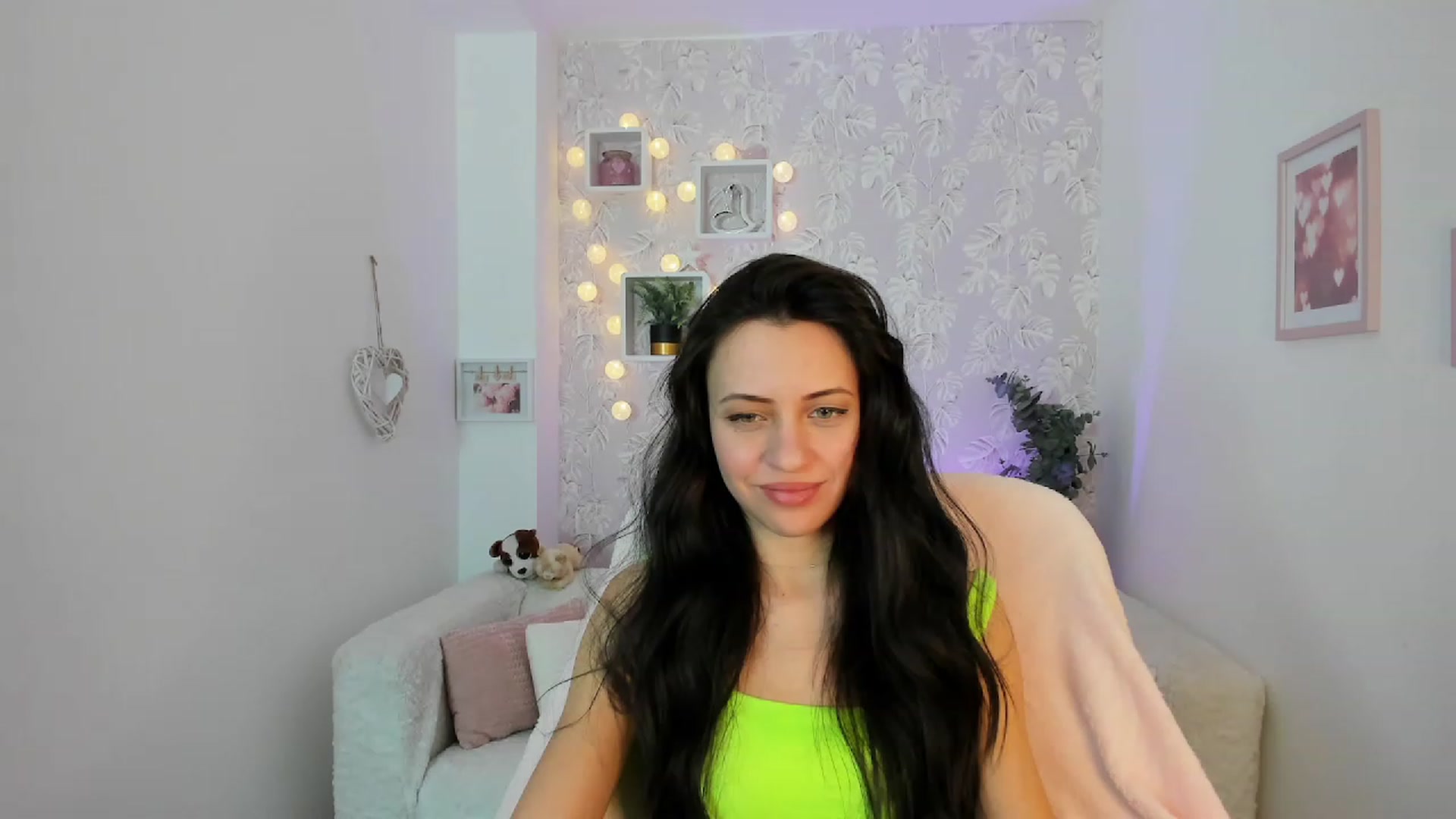 Gallery image thumbnail from Kathy_White's myfreecams stream on, 02/15/2023, 16:03 image 12 of 20