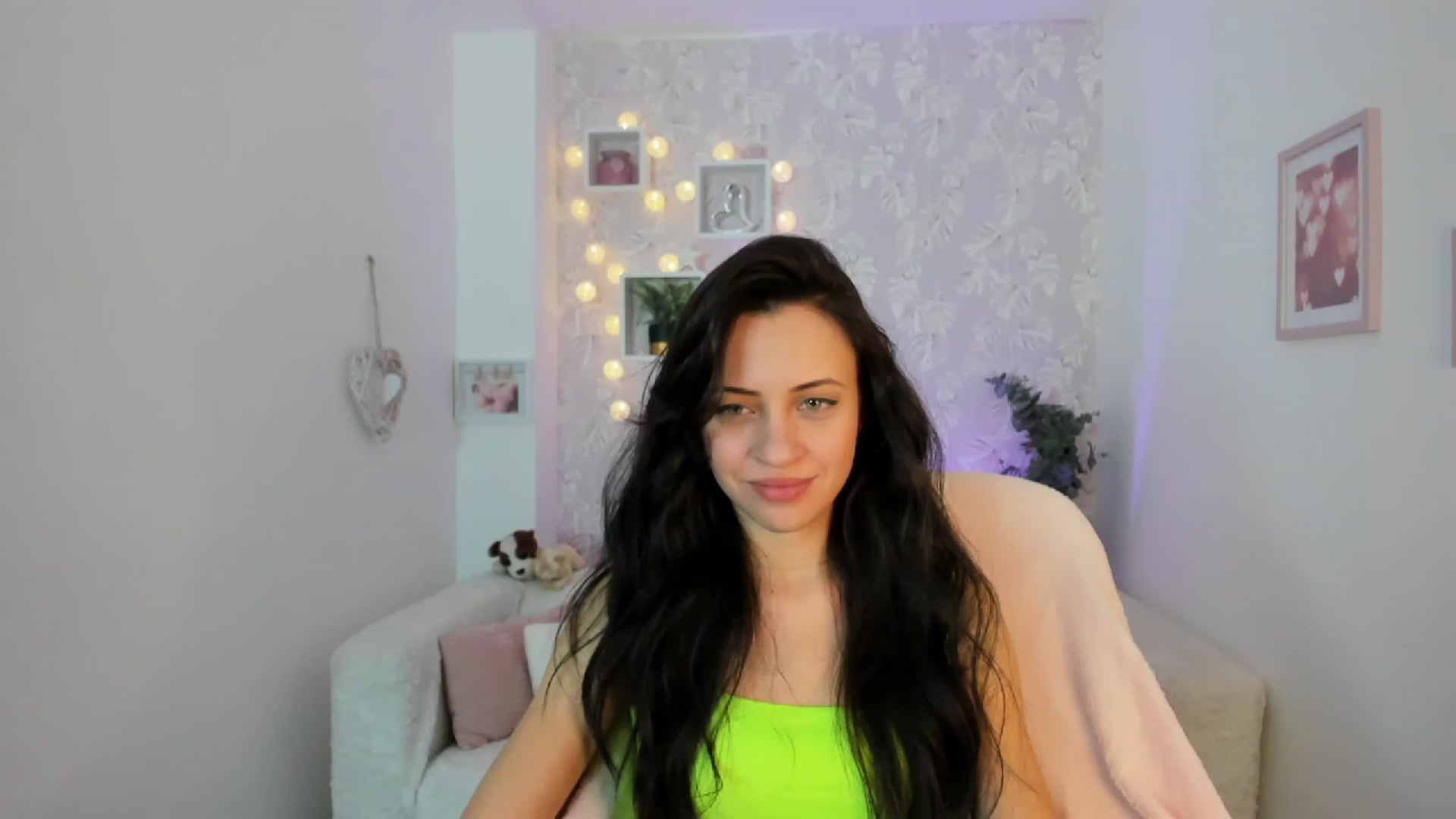 Gallery image thumbnail from Kathy_White's myfreecams stream on, 02/15/2023, 16:03 image 7 of 20
