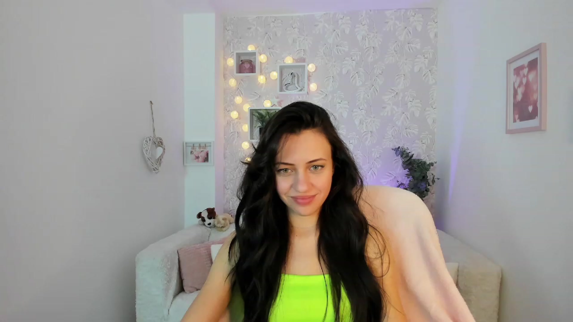 Gallery image thumbnail from Kathy_White's myfreecams stream on, 02/15/2023, 16:03 image 17 of 20