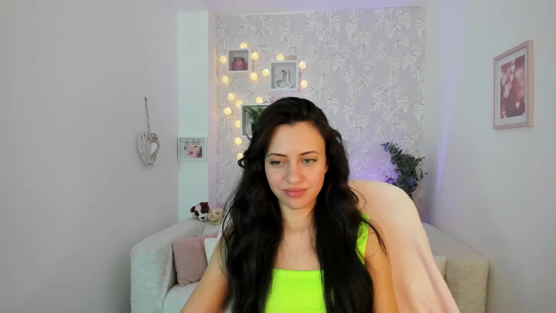 Gallery image thumbnail from Kathy_White's myfreecams stream on, 02/15/2023, 18:47 image 7 of 20