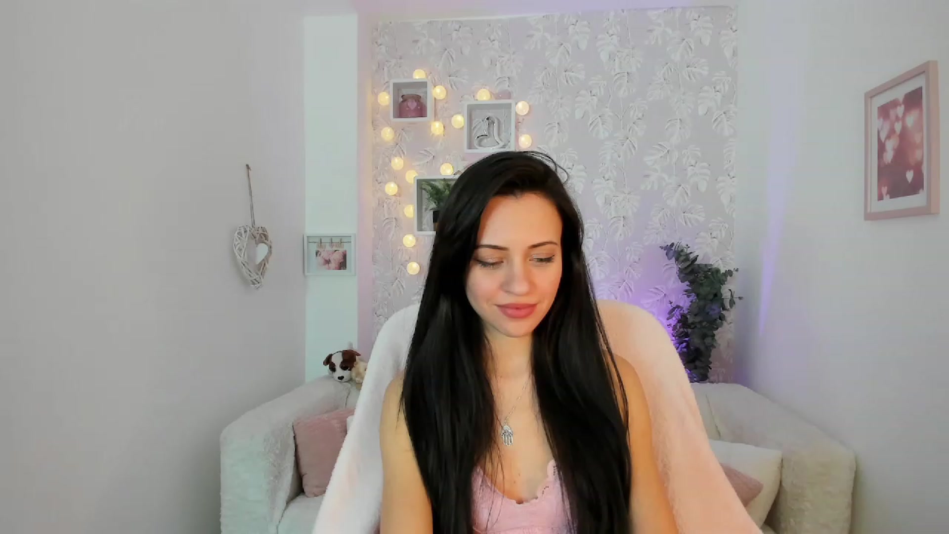 Gallery image thumbnail from Kathy_White's myfreecams stream on, 02/18/2023, 14:55 image 10 of 20