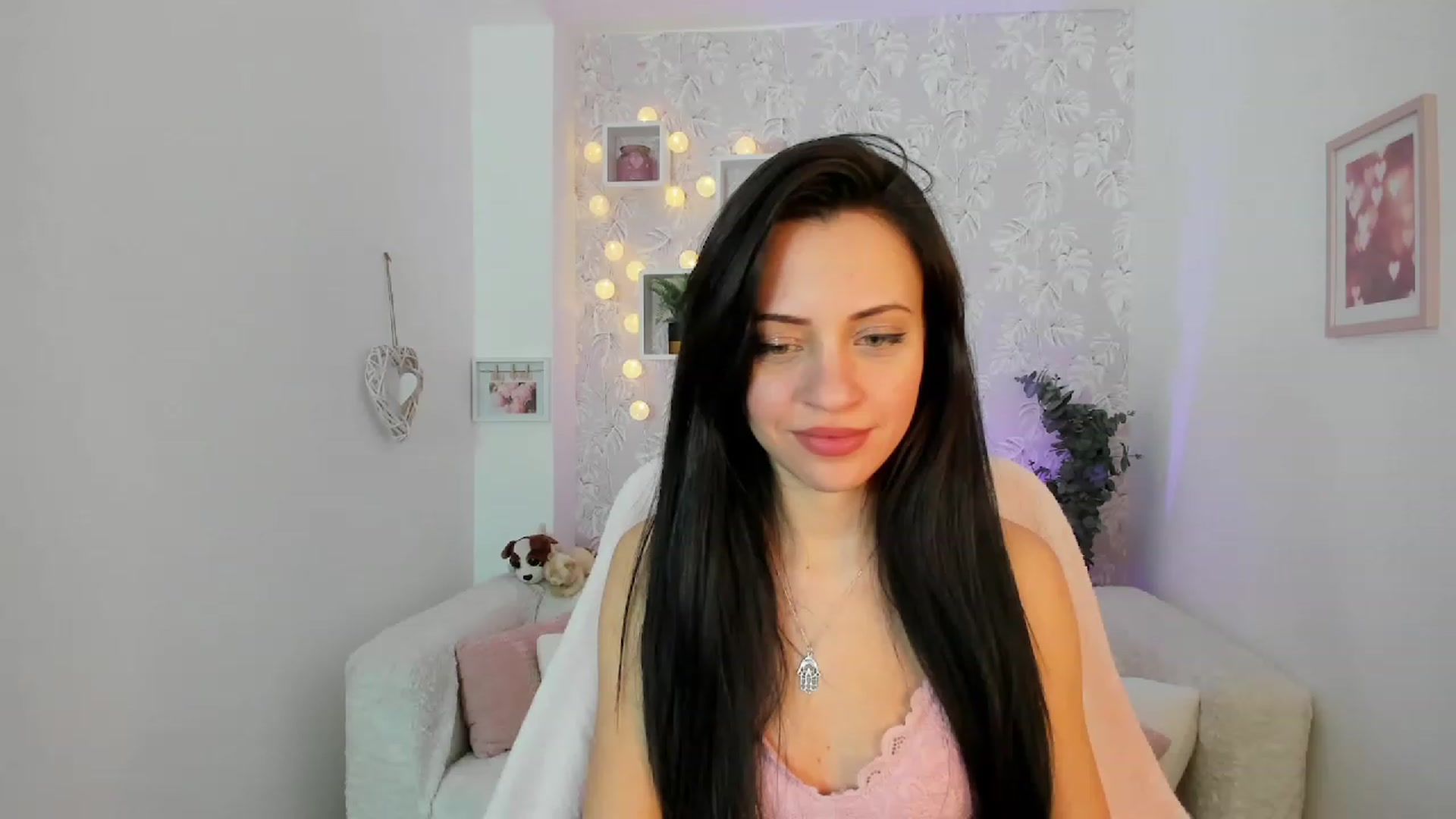 Gallery image thumbnail from Kathy_White's myfreecams stream on, 02/18/2023, 14:55 image 6 of 20