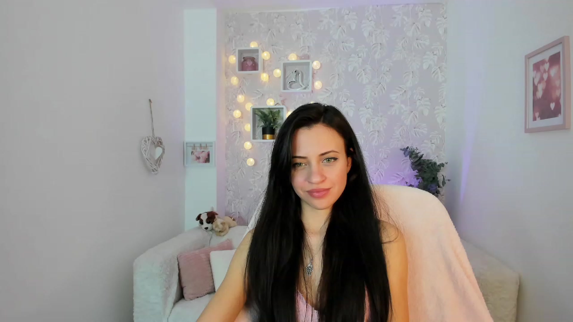 Gallery image thumbnail from Kathy_White's myfreecams stream on, 02/18/2023, 16:07 image 10 of 20