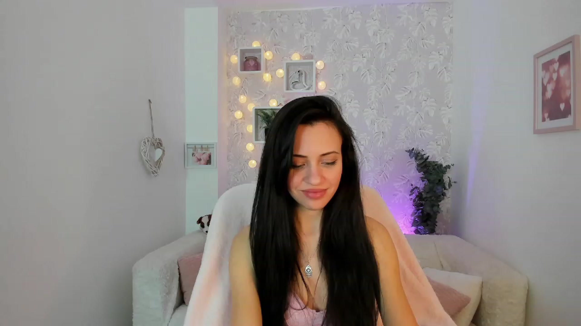 Gallery image thumbnail from Kathy_White's myfreecams stream on, 02/18/2023, 16:07 image 17 of 20