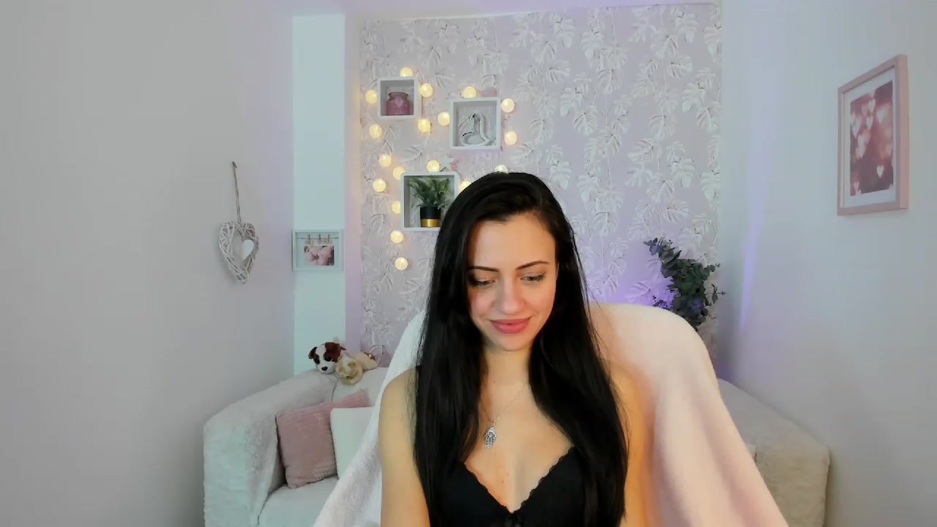 Gallery image thumbnail from Kathy_White's myfreecams stream on, 02/19/2023, 15:09 image 20 of 20