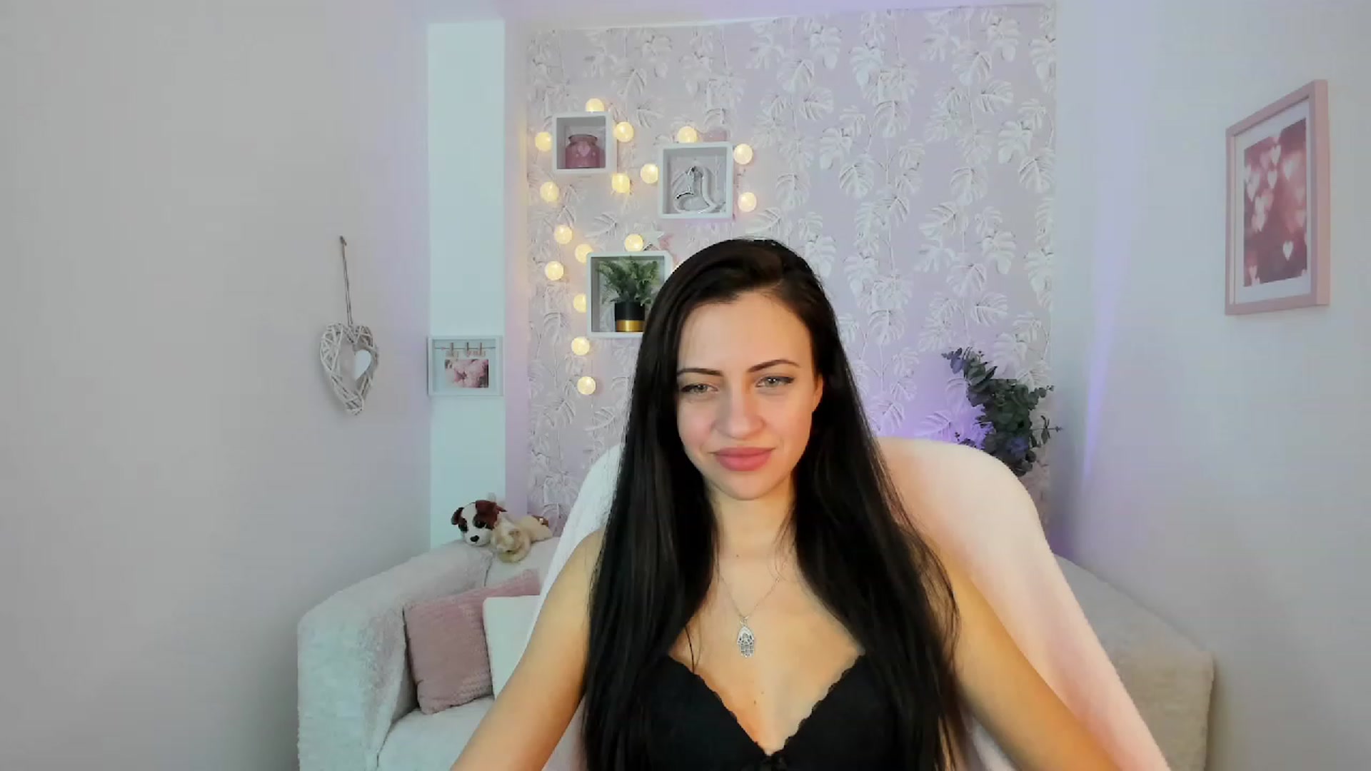 Gallery image thumbnail from Kathy_White's myfreecams stream on, 02/19/2023, 15:09 image 7 of 20