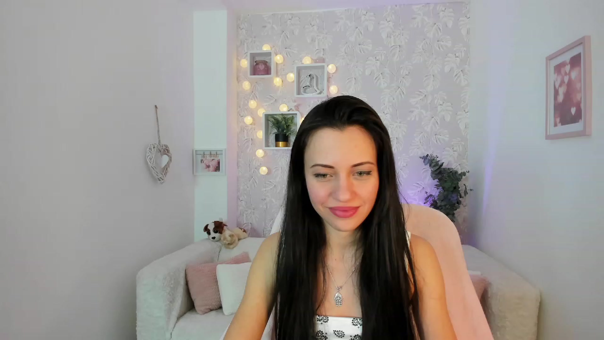 Gallery image thumbnail from Kathy_White's myfreecams stream on, 02/28/2023, 15:57 image 2 of 20