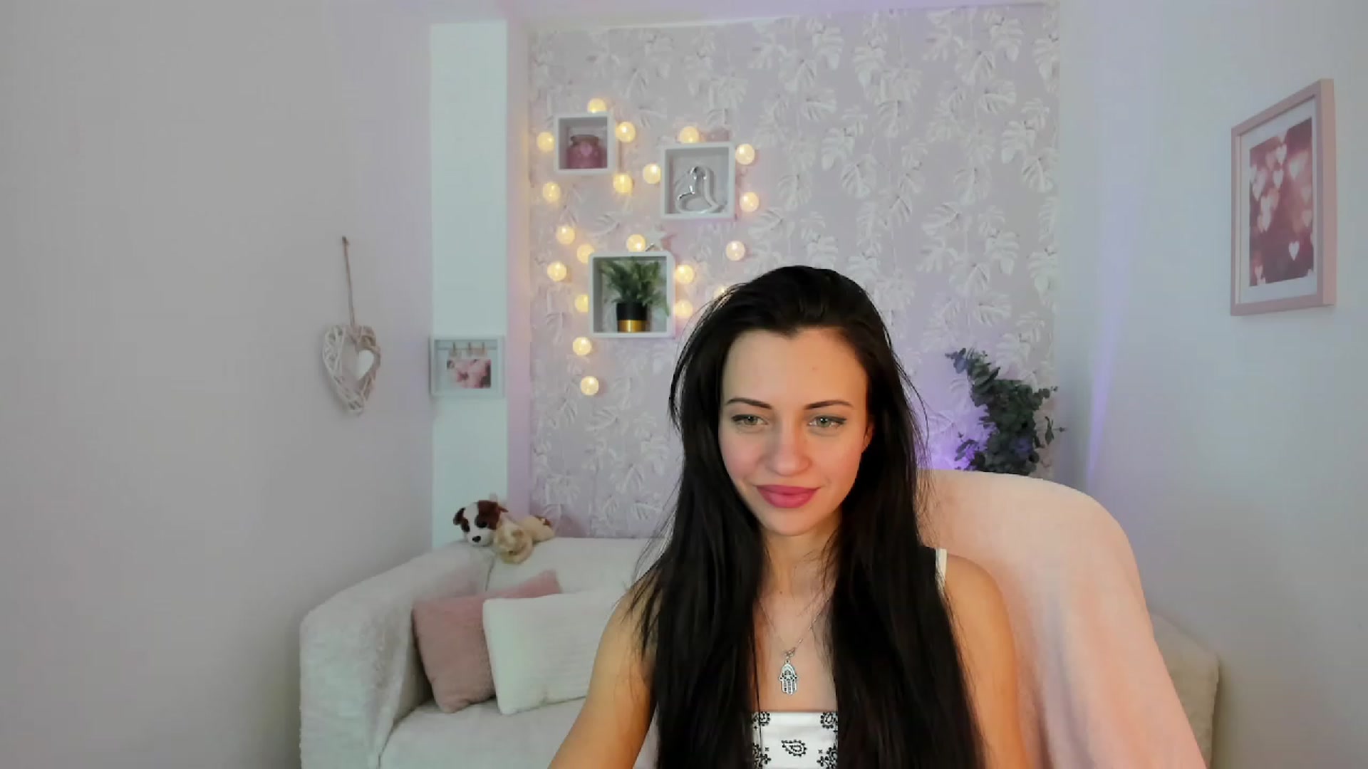 Gallery image thumbnail from Kathy_White's myfreecams stream on, 02/28/2023, 15:57 image 3 of 20