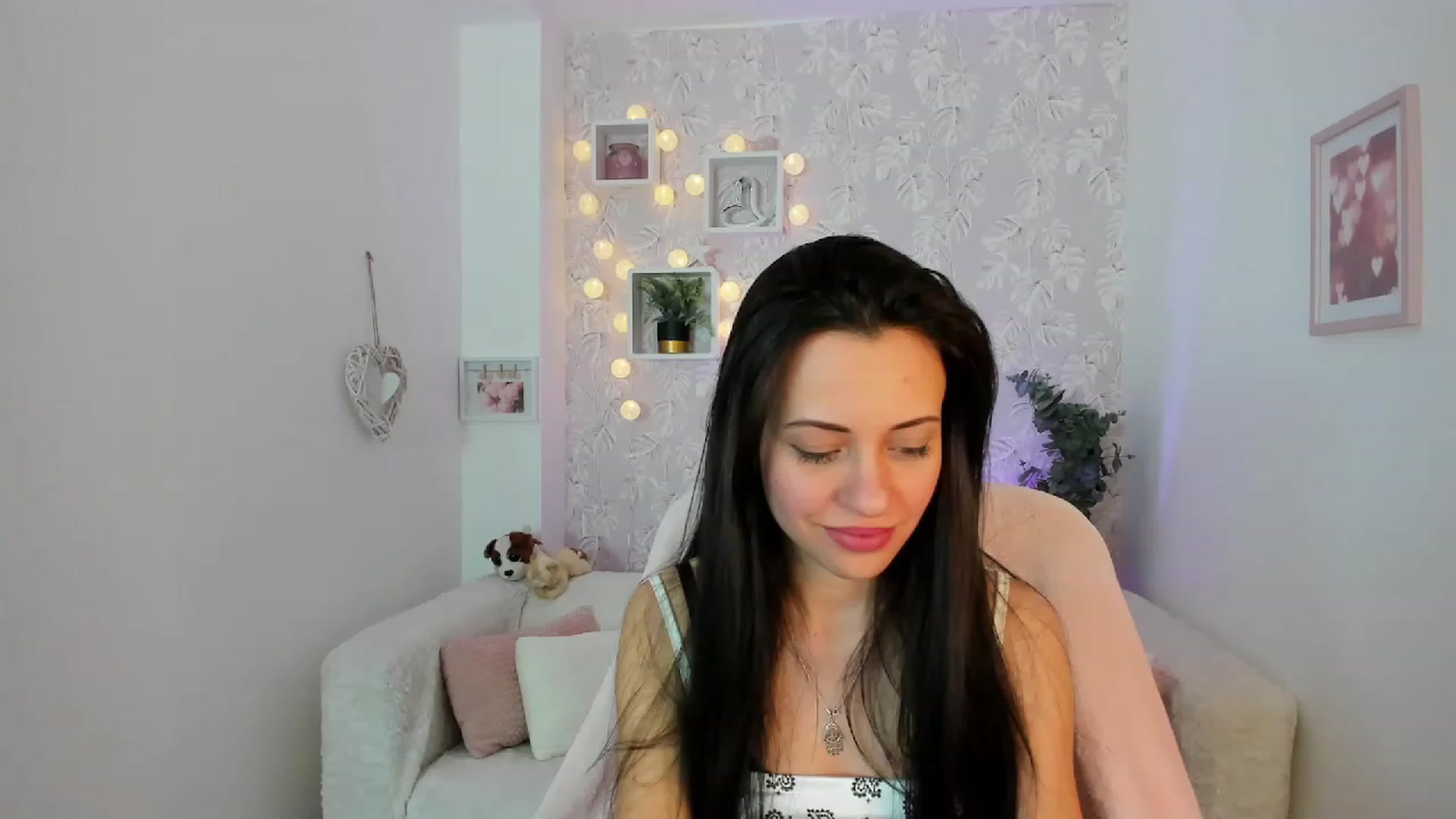 Gallery image thumbnail from Kathy_White's myfreecams stream on, 02/28/2023, 15:57 image 14 of 20