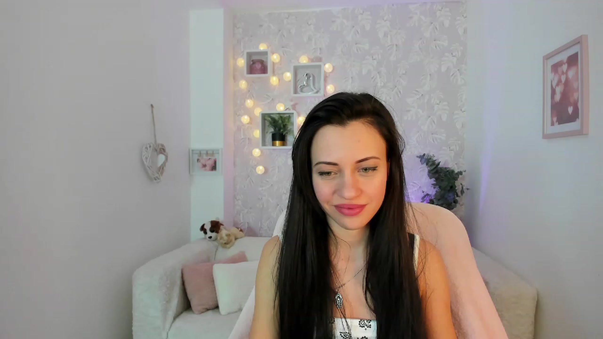 Gallery image thumbnail from Kathy_White's myfreecams stream on, 02/28/2023, 15:57 image 5 of 20