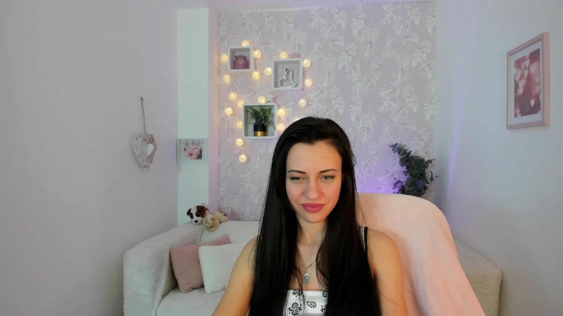 Gallery image thumbnail from Kathy_White's myfreecams stream on, 02/28/2023, 15:57 image 7 of 20