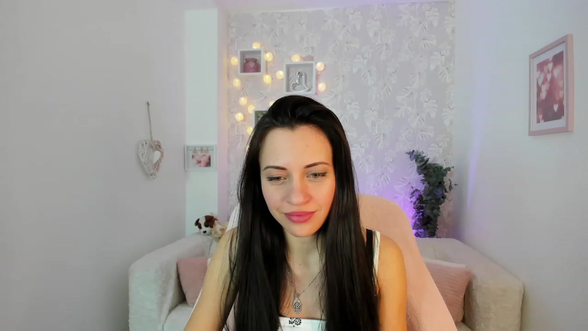 Gallery image thumbnail from Kathy_White's myfreecams stream on, 02/28/2023, 18:27 image 8 of 20