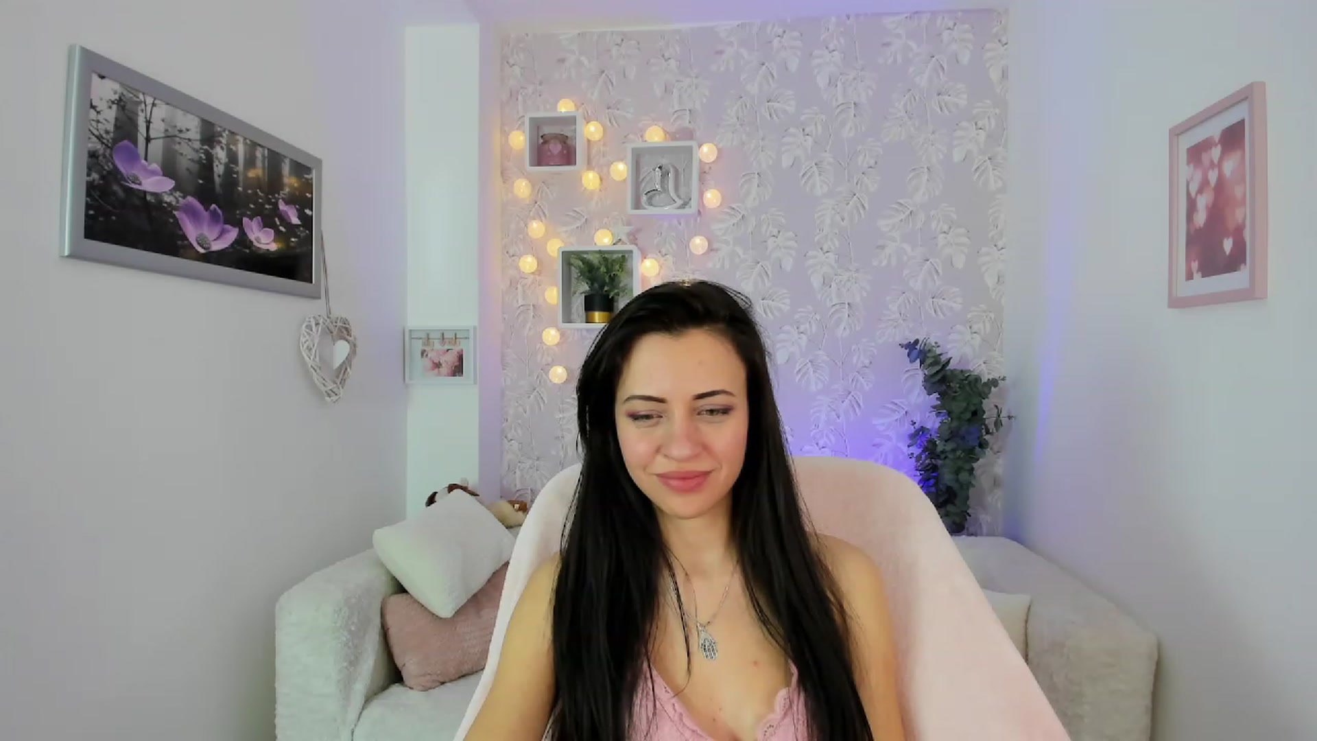 Gallery image thumbnail from Kathy_White's myfreecams stream on, 03/01/2023, 16:32 image 20 of 20