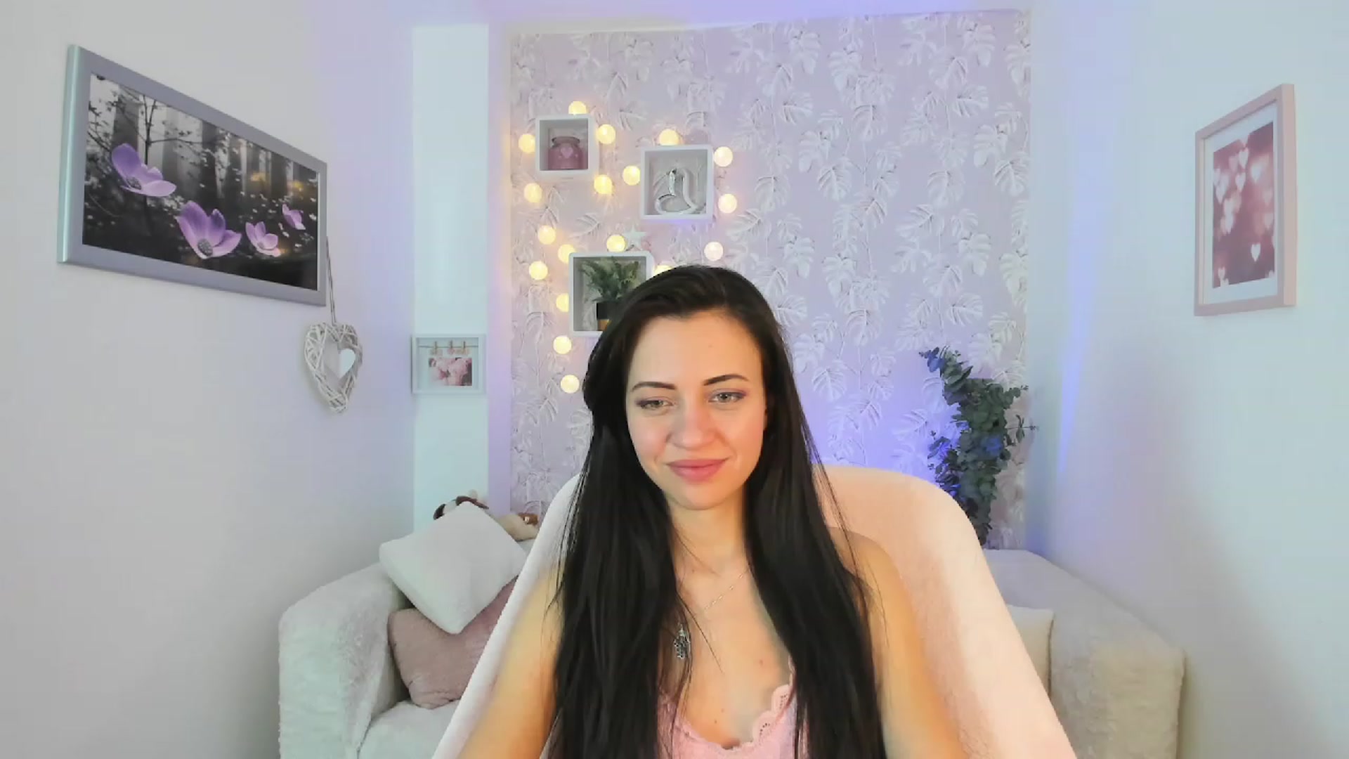 Gallery image thumbnail from Kathy_White's myfreecams stream on, 03/01/2023, 17:47 image 19 of 20