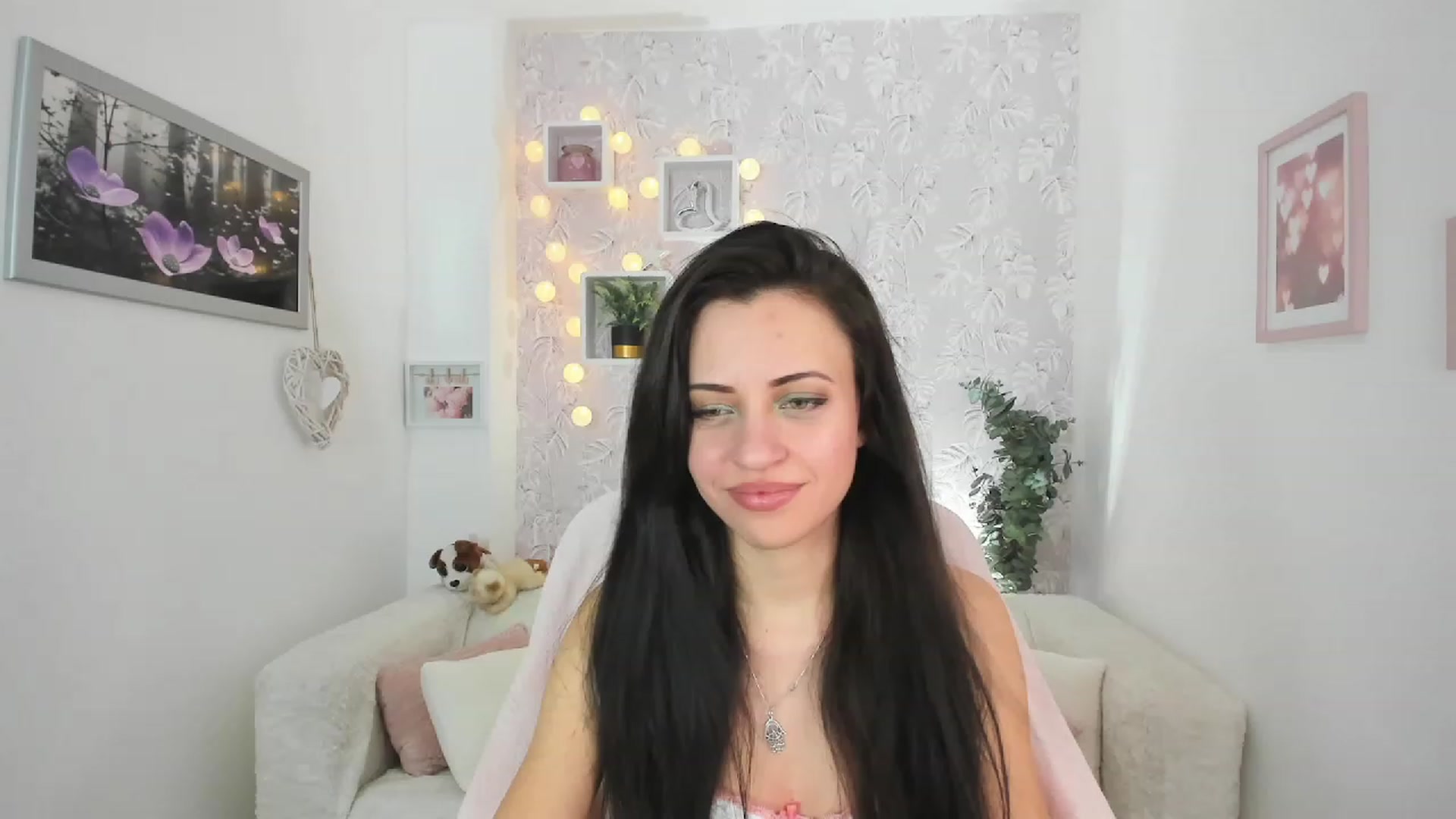 Gallery image thumbnail from Kathy_White's myfreecams stream on, 03/02/2023, 14:45 image 9 of 20