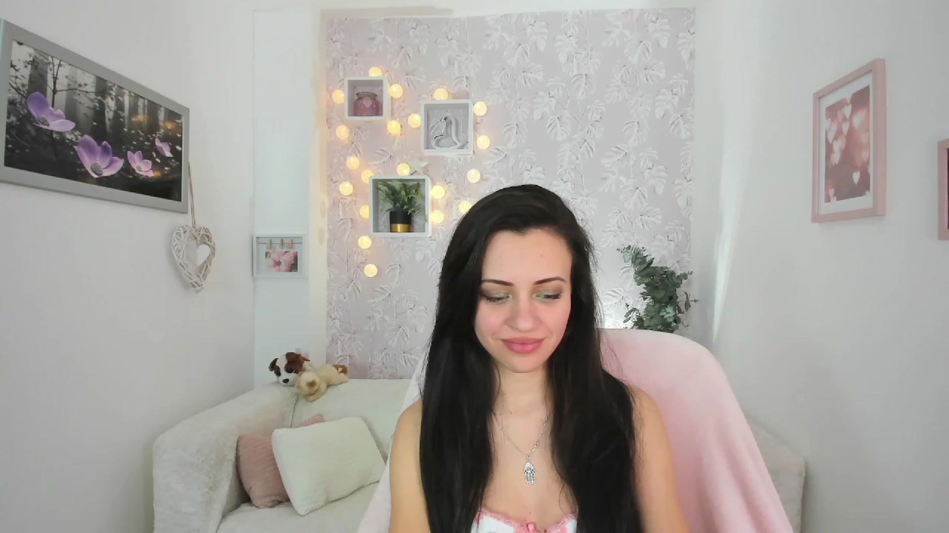 Gallery image thumbnail from Kathy_White's myfreecams stream on, 03/02/2023, 16:10 image 7 of 20