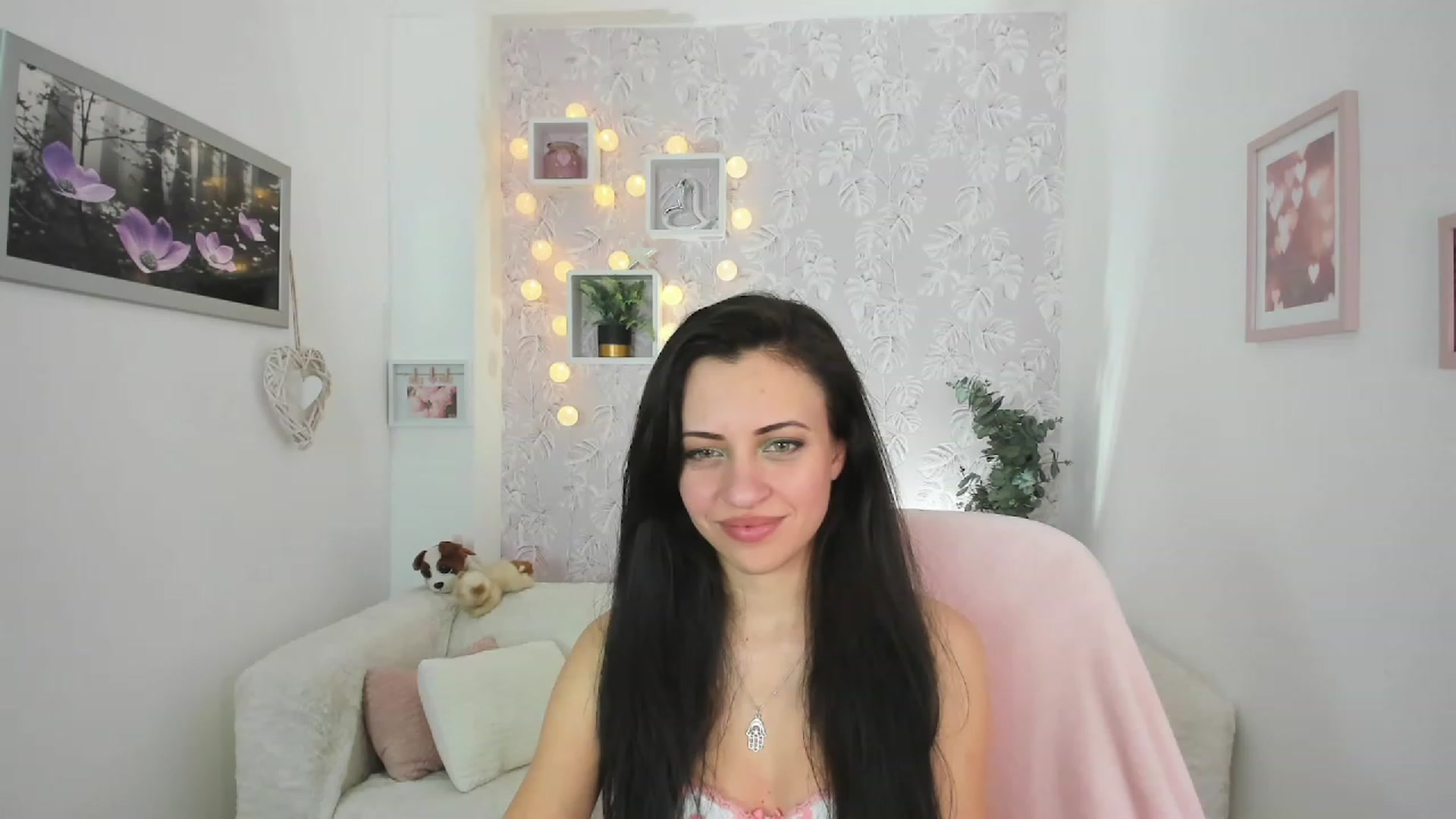 Gallery image thumbnail from Kathy_White's myfreecams stream on, 03/02/2023, 16:10 image 3 of 20