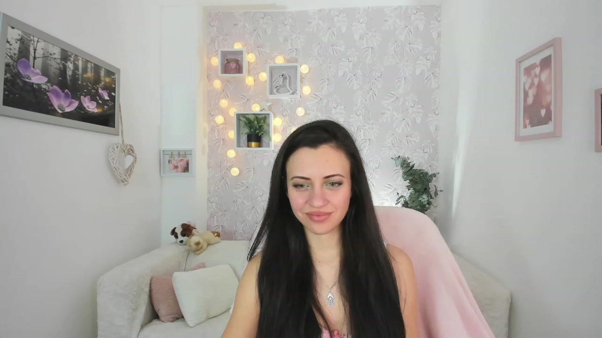 Gallery image thumbnail from Kathy_White's myfreecams stream on, 03/02/2023, 16:10 image 13 of 20
