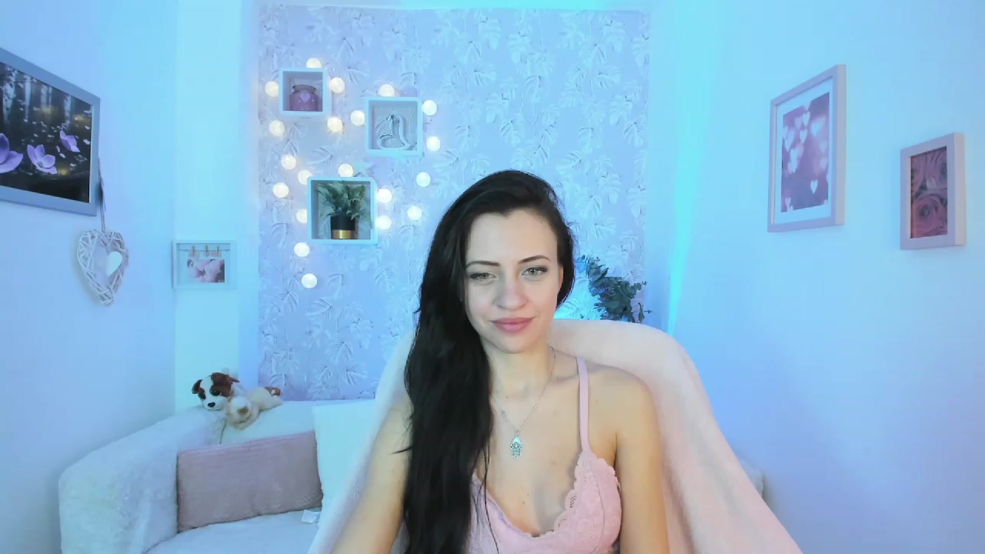 Gallery image thumbnail from Kathy_White's myfreecams stream on, 03/07/2023, 15:53 image 8 of 20