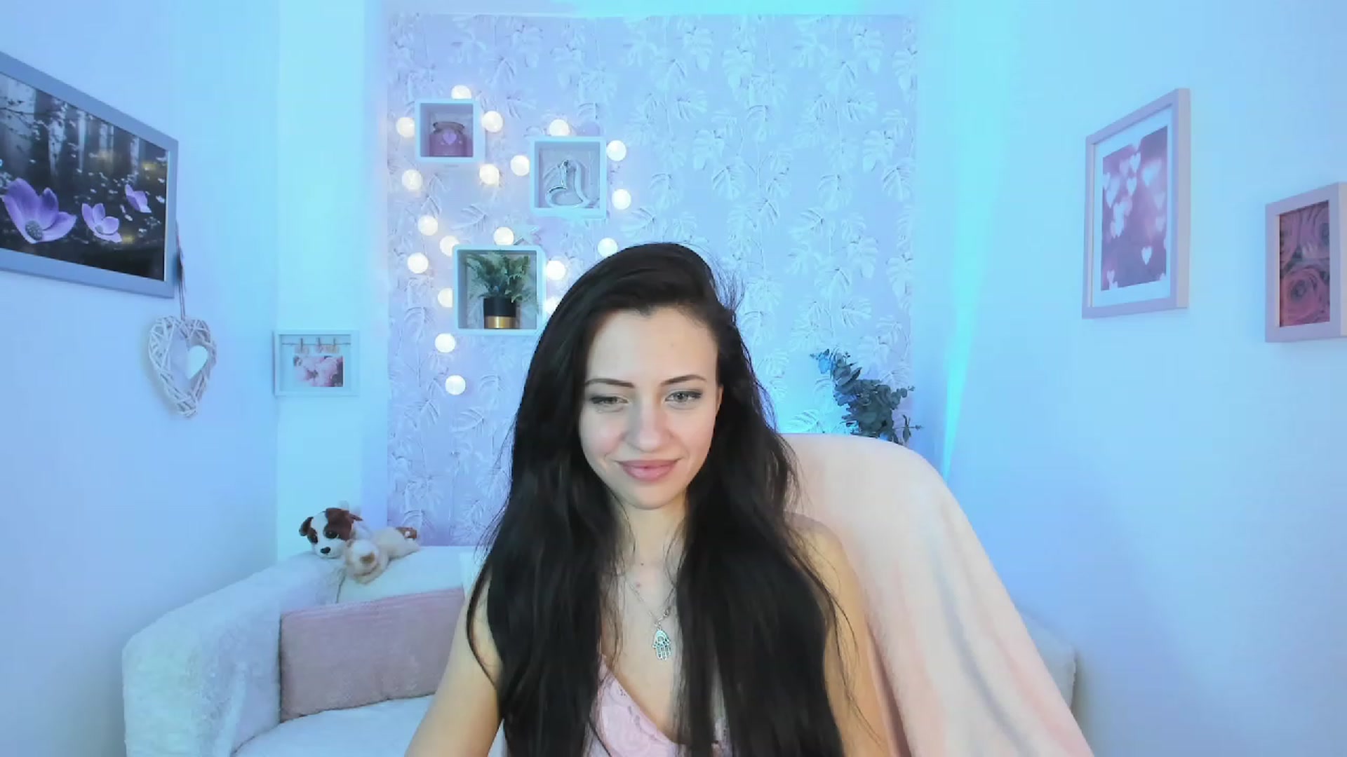 Gallery image thumbnail from Kathy_White's myfreecams stream on, 03/07/2023, 18:43 image 2 of 20
