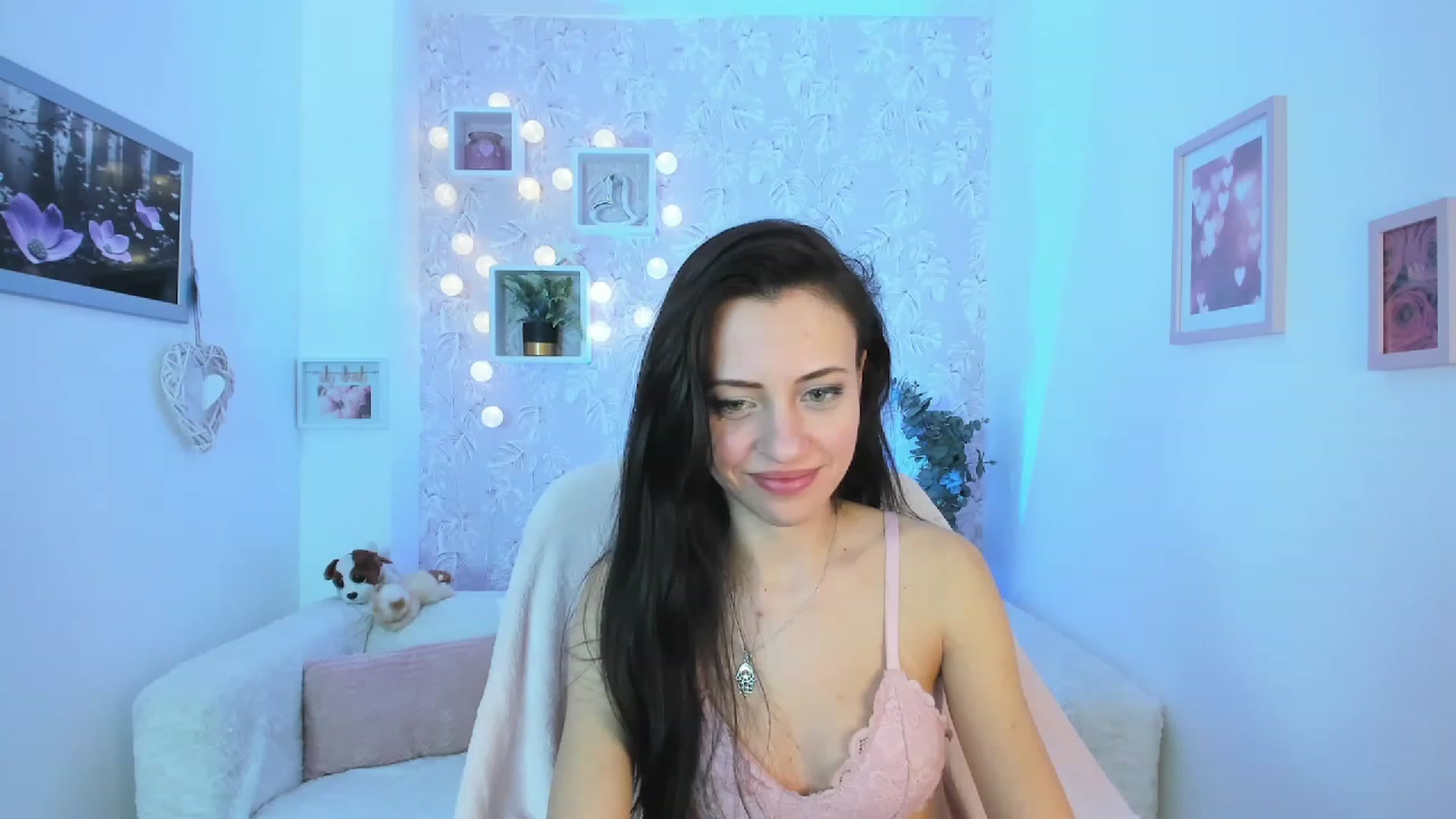 Gallery image thumbnail from Kathy_White's myfreecams stream on, 03/07/2023, 18:43 image 14 of 20