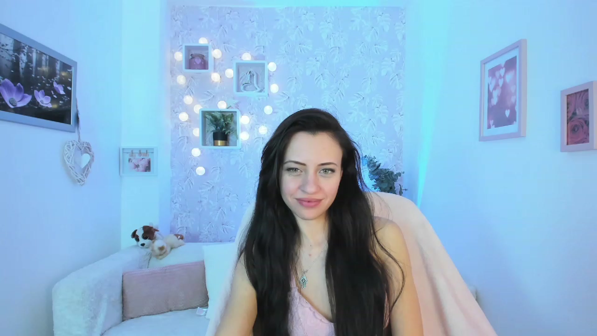 Gallery image thumbnail from Kathy_White's myfreecams stream on, 03/07/2023, 18:43 image 18 of 20
