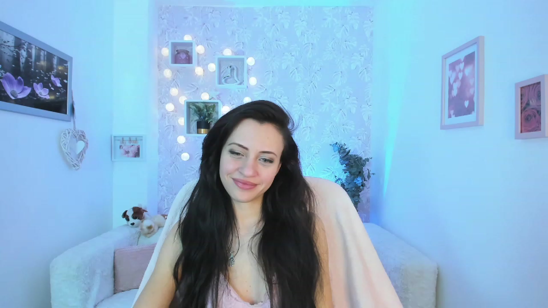 Gallery image thumbnail from Kathy_White's myfreecams stream on, 03/07/2023, 18:43 image 6 of 20