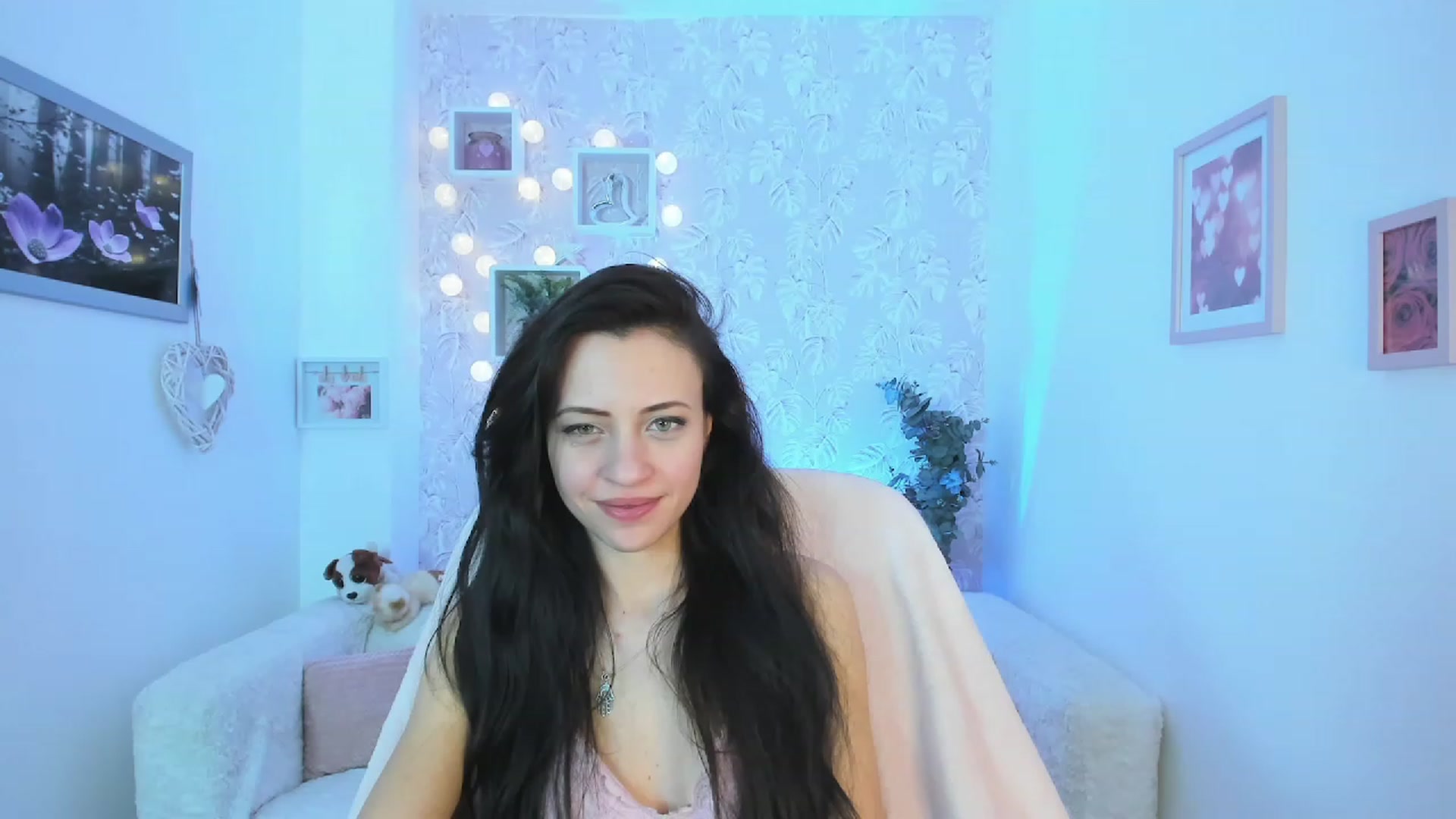Gallery image thumbnail from Kathy_White's myfreecams stream on, 03/07/2023, 18:43 image 8 of 20