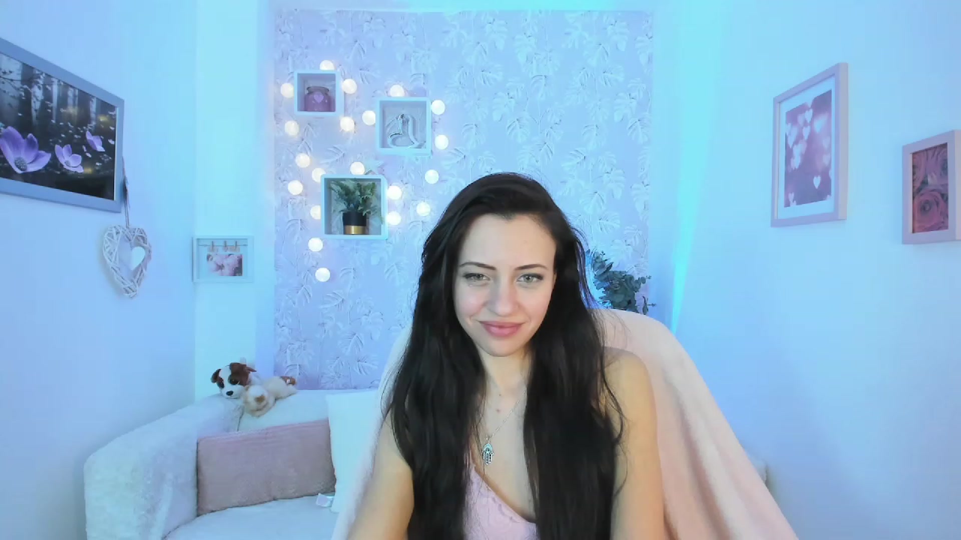 Gallery image thumbnail from Kathy_White's myfreecams stream on, 03/07/2023, 18:43 image 17 of 20