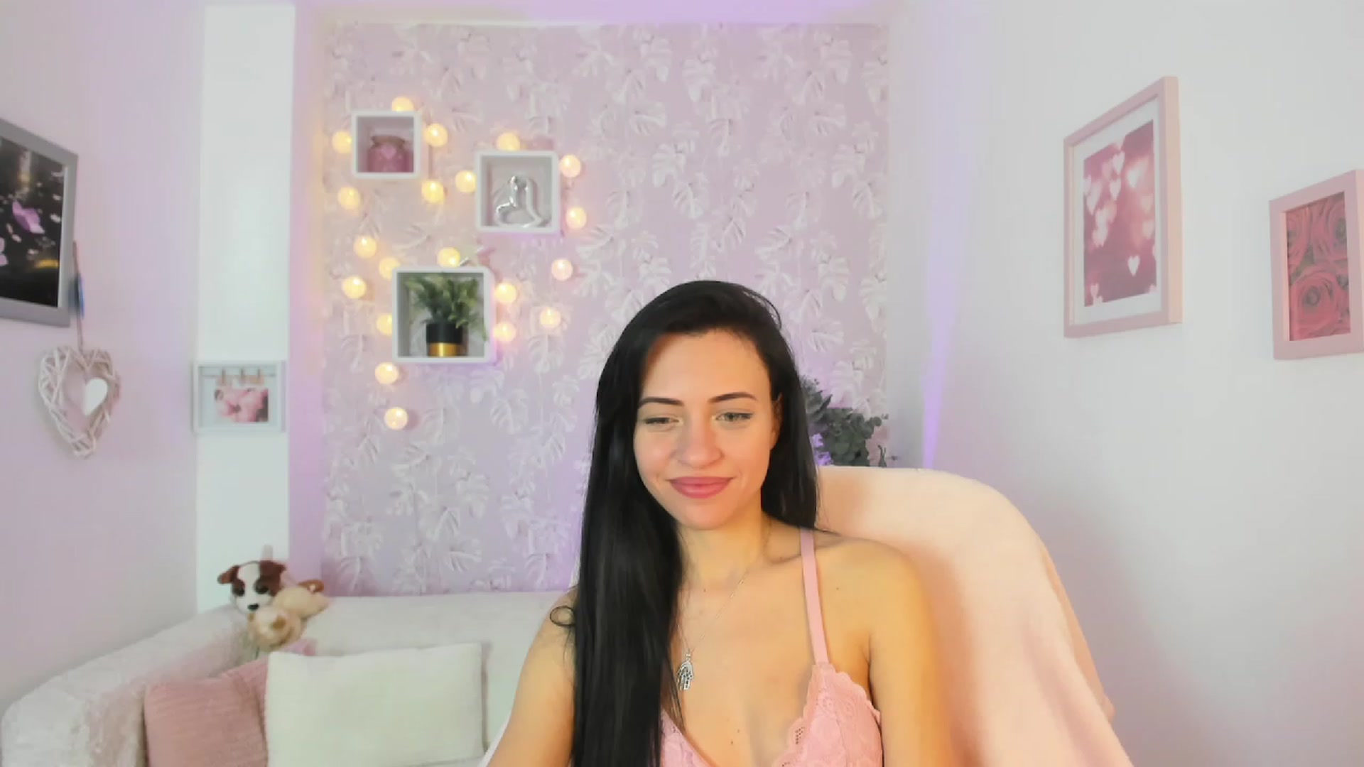 Gallery image thumbnail from Kathy_White's myfreecams stream on, 03/19/2023, 15:59 image 1 of 20