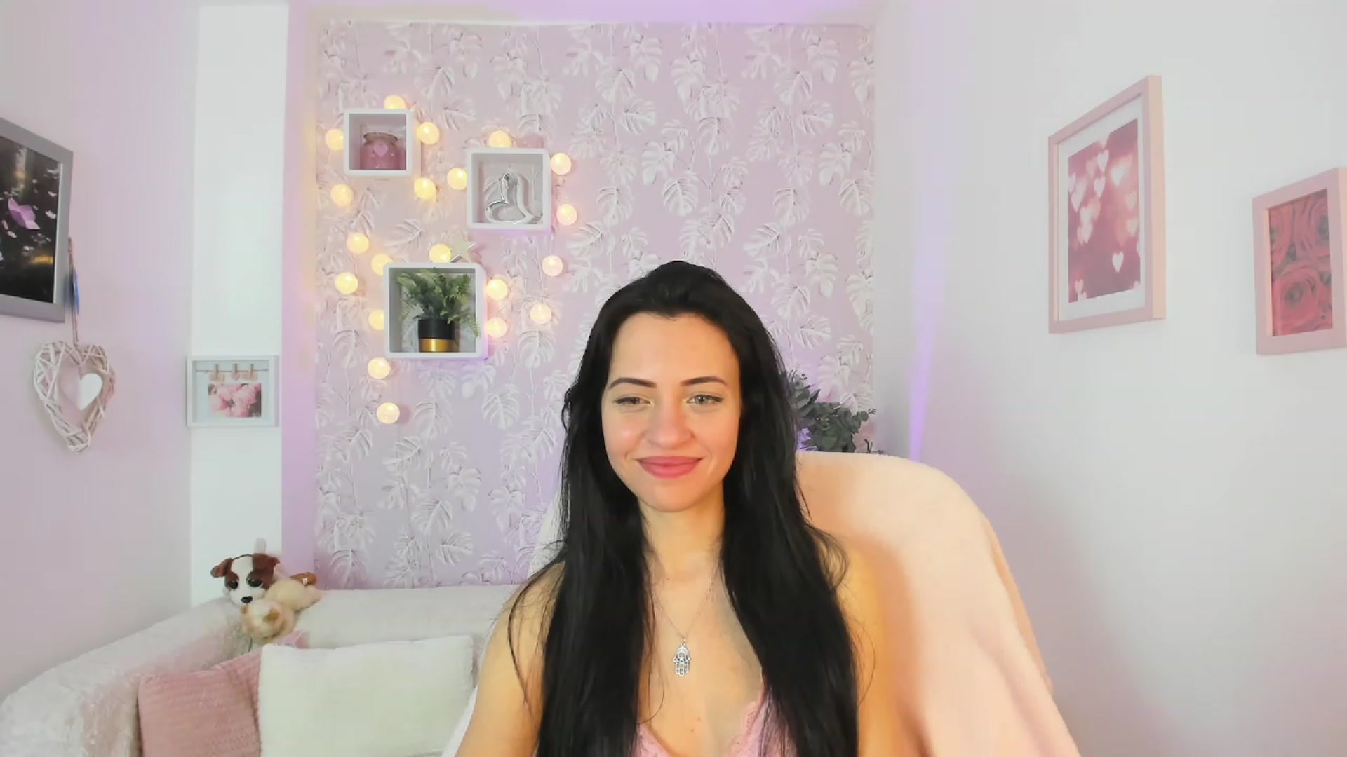 Gallery image thumbnail from Kathy_White's myfreecams stream on, 03/19/2023, 15:59 image 20 of 20