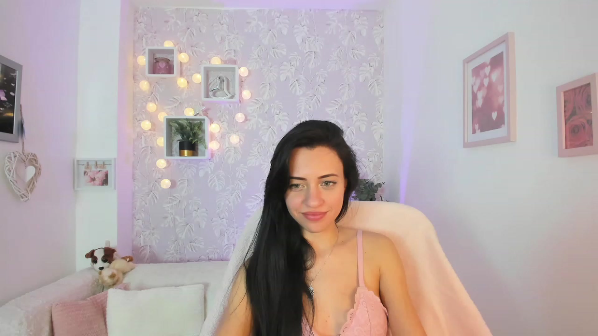 Gallery image thumbnail from Kathy_White's myfreecams stream on, 03/19/2023, 18:26 image 20 of 20