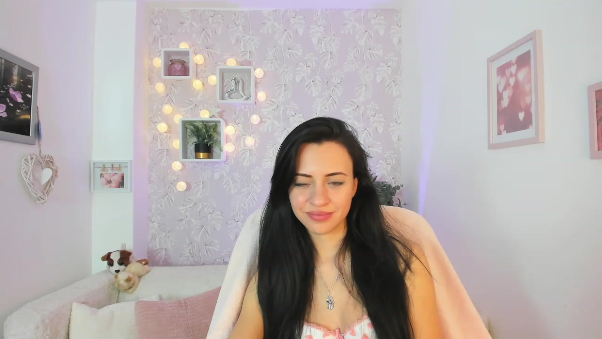 Gallery image thumbnail from Kathy_White's myfreecams stream on, 03/22/2023, 18:59 image 12 of 20