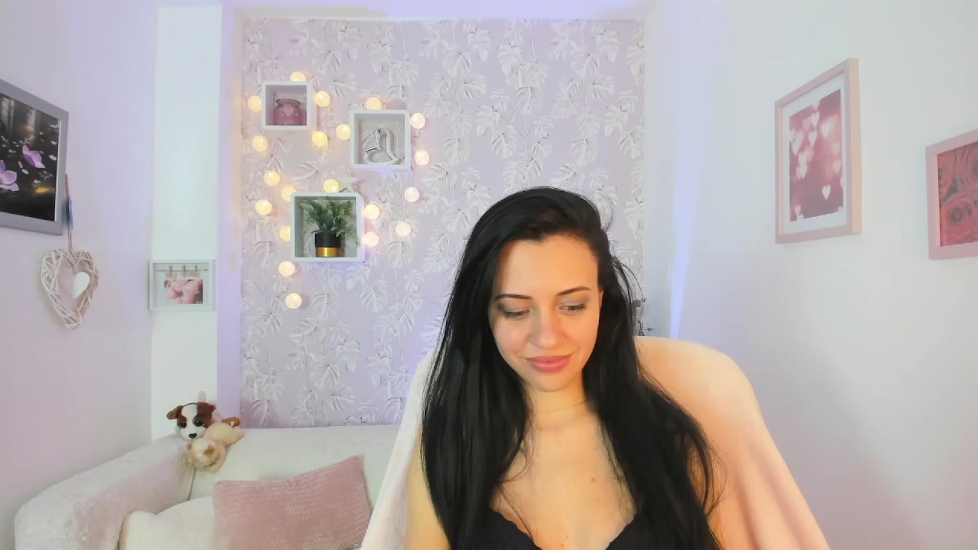 Gallery image thumbnail from Kathy_White's myfreecams stream on, 03/23/2023, 18:54 image 5 of 20