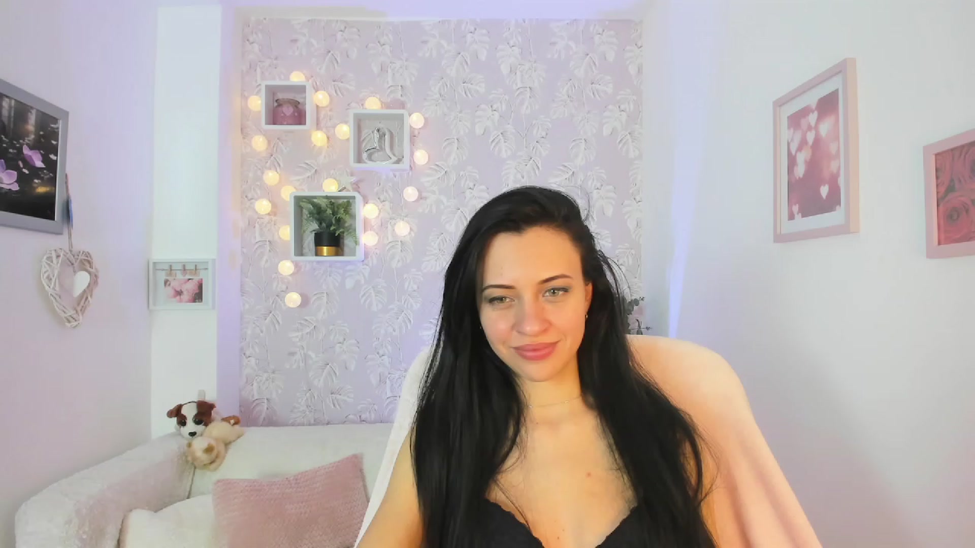 Gallery image thumbnail from Kathy_White's myfreecams stream on, 03/23/2023, 18:54 image 3 of 20