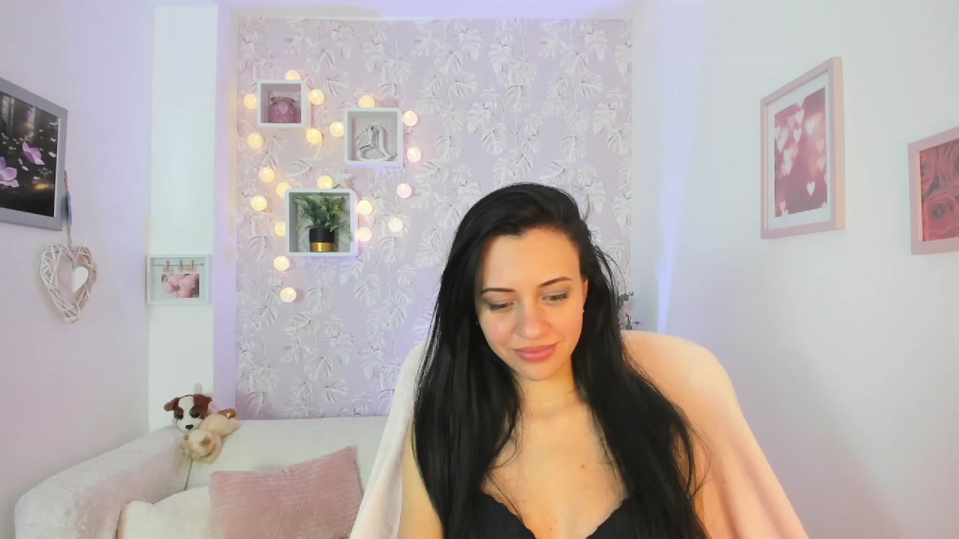 Gallery image thumbnail from Kathy_White's myfreecams stream on, 03/23/2023, 18:54 image 4 of 20