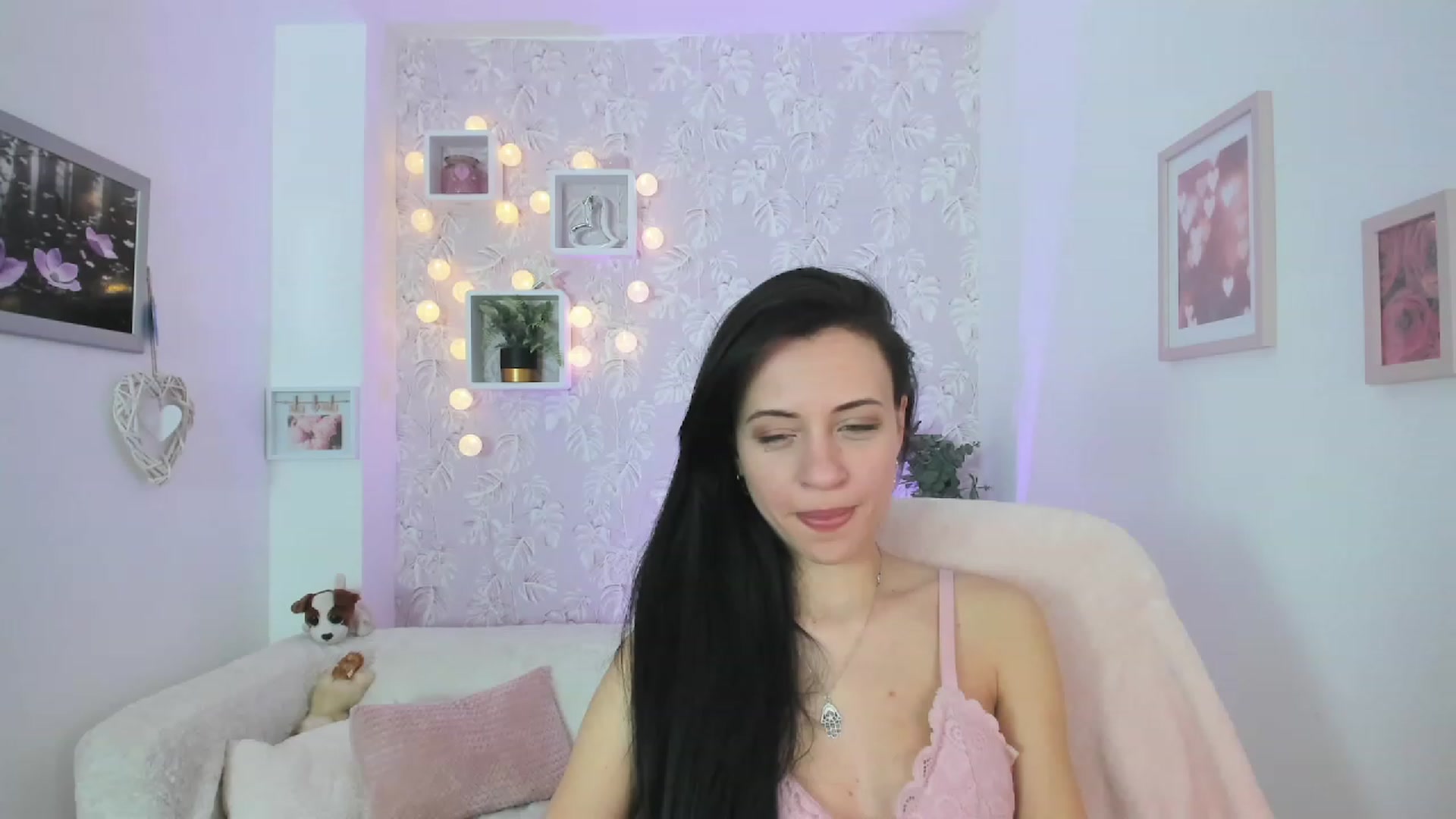 Gallery image thumbnail from Kathy_White's myfreecams stream on, 03/24/2023, 14:35 image 12 of 20