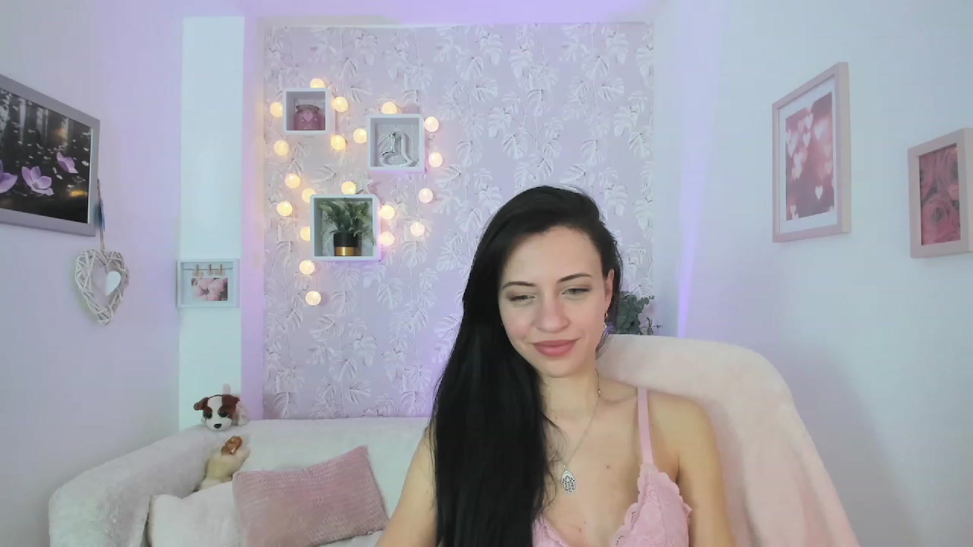 Gallery image thumbnail from Kathy_White's myfreecams stream on, 03/24/2023, 14:35 image 16 of 20