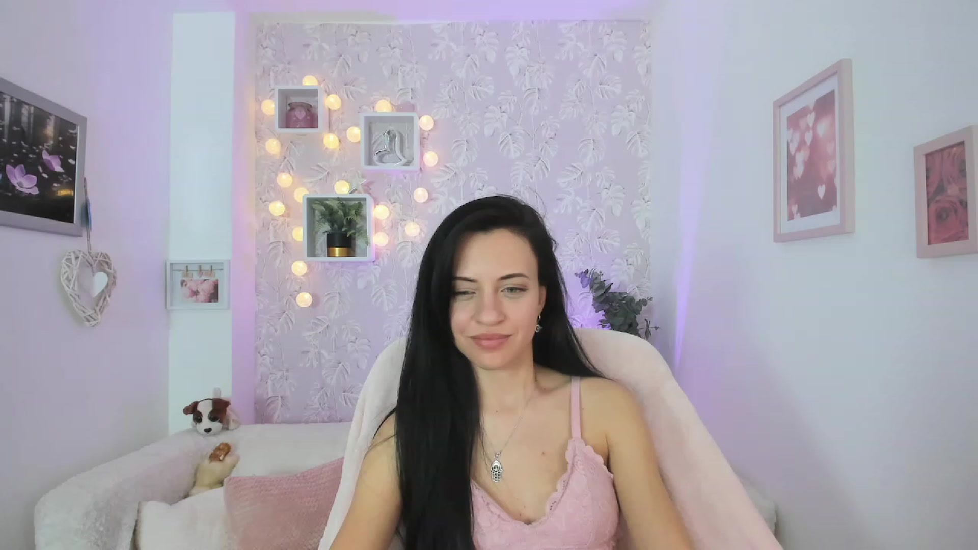 Gallery image thumbnail from Kathy_White's myfreecams stream on, 03/24/2023, 18:56 image 17 of 20