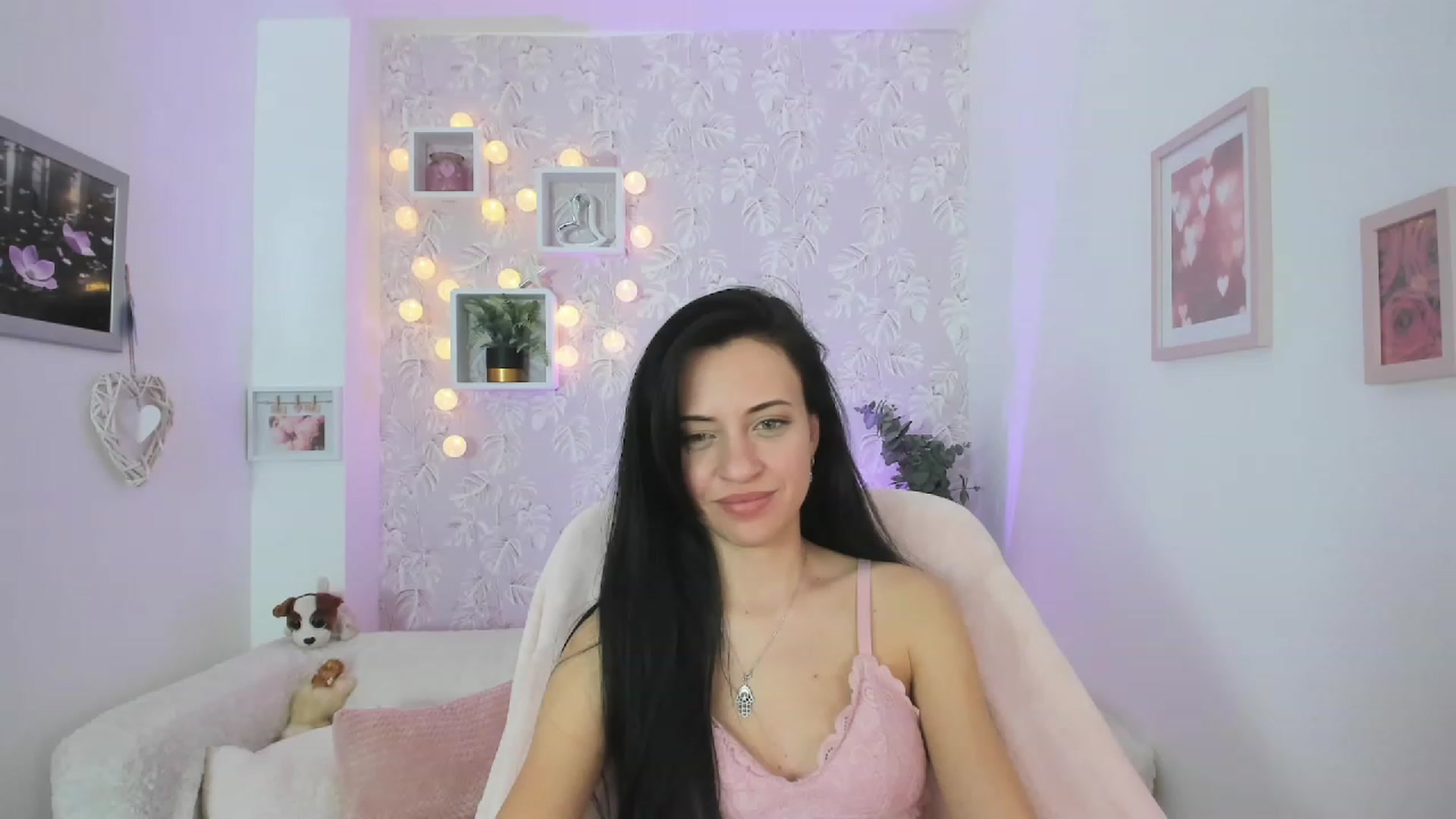 Gallery image thumbnail from Kathy_White's myfreecams stream on, 03/24/2023, 18:56 image 16 of 20