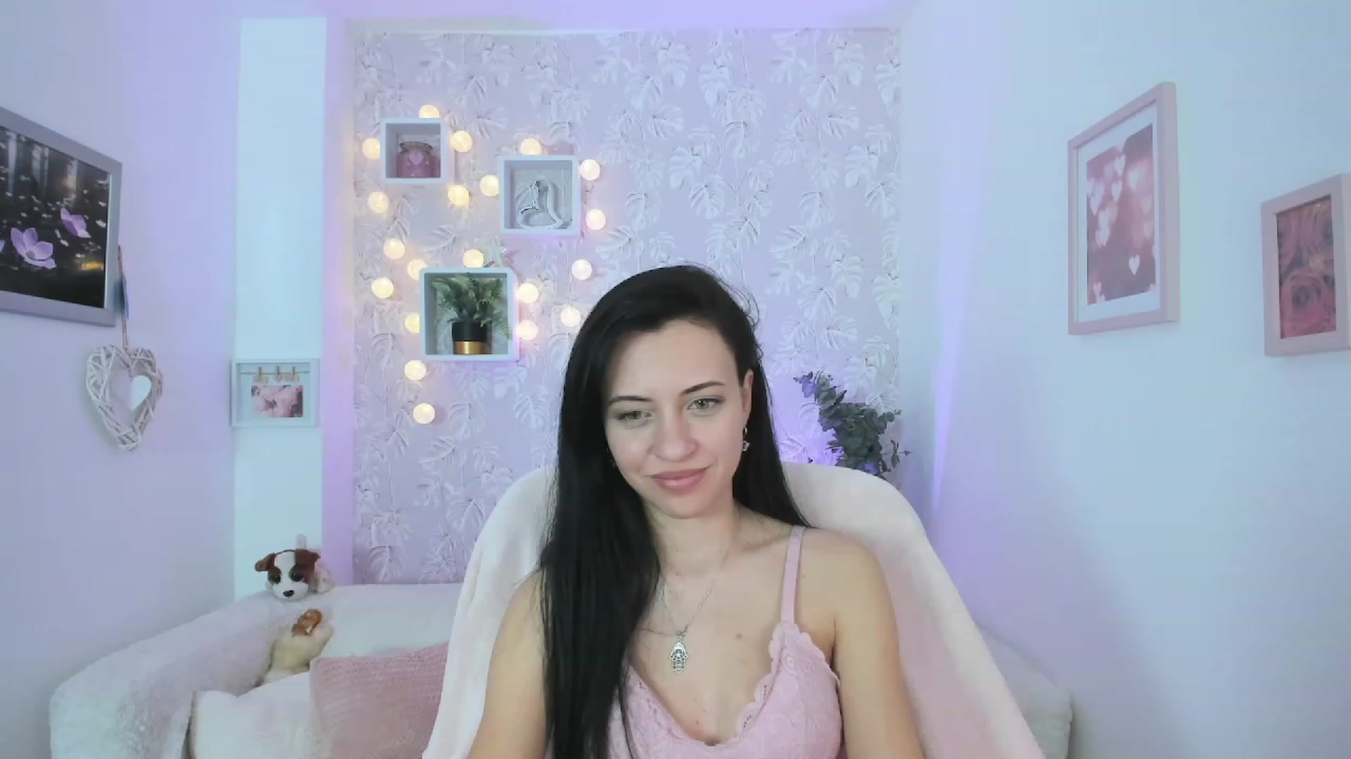 Gallery image thumbnail from Kathy_White's myfreecams stream on, 03/24/2023, 18:56 image 3 of 20