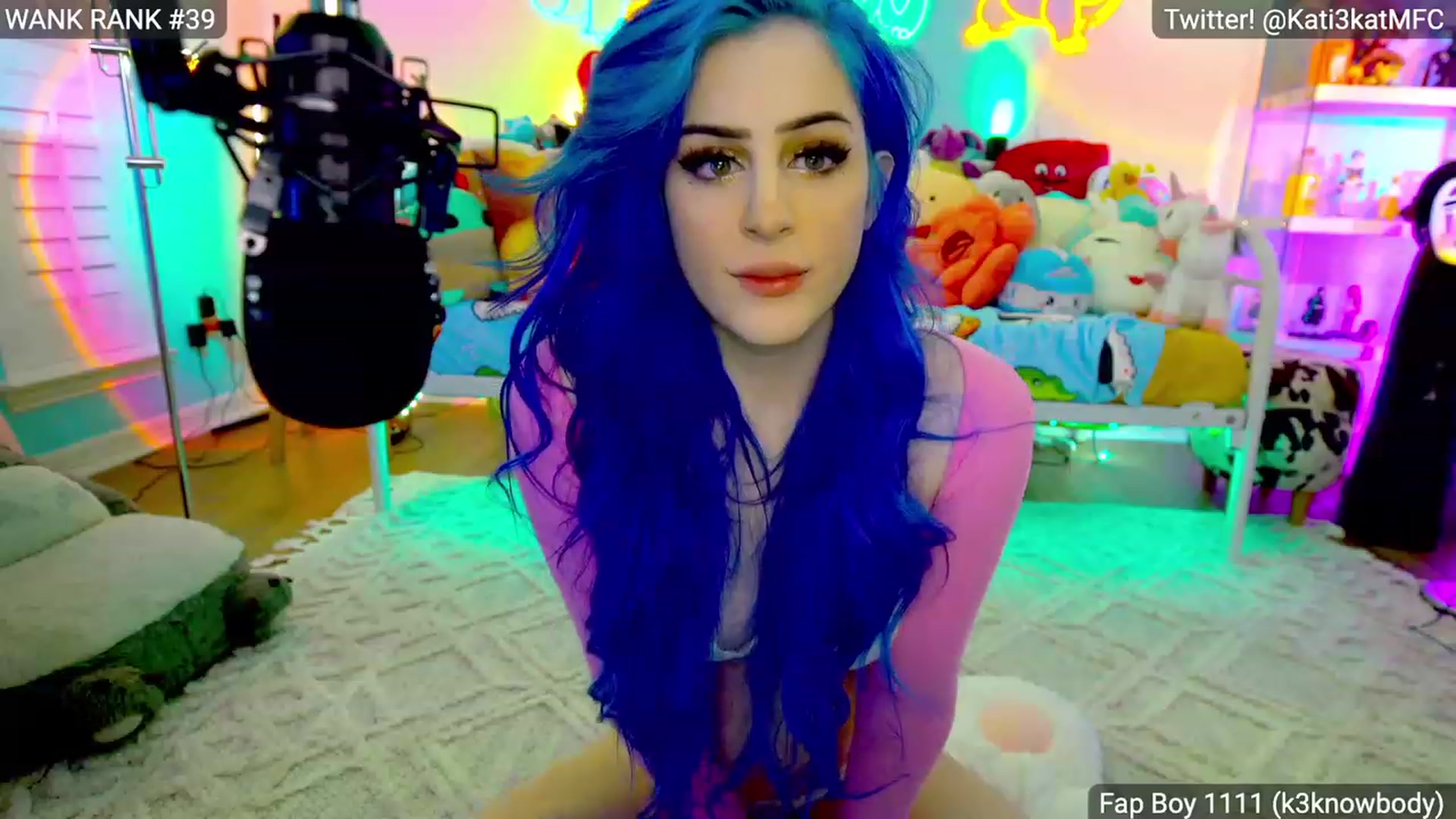 Gallery image thumbnail from Kati3Kat's myfreecams stream on, 11/18/2022, 07:53 image 9 of 20