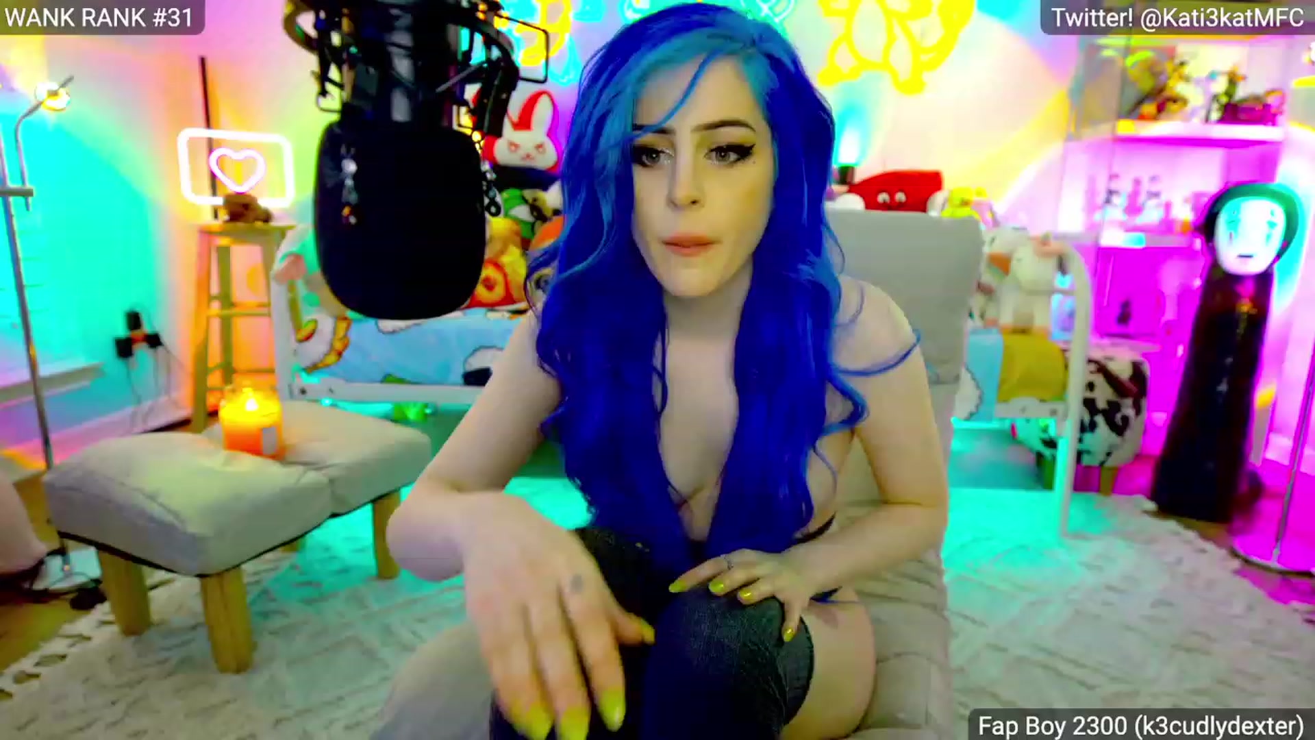 Gallery image thumbnail from Kati3Kat's myfreecams stream on, 11/22/2022, 01:55 image 15 of 20