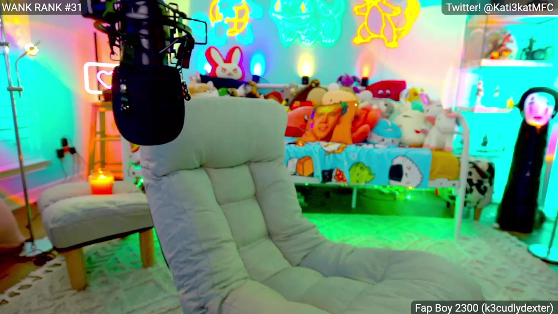 Gallery image thumbnail from Kati3Kat's myfreecams stream on, 11/22/2022, 01:55 image 5 of 20