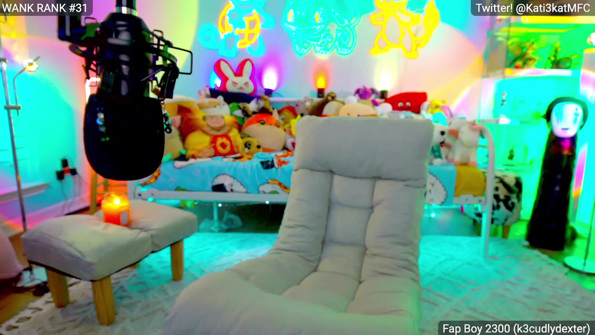 Gallery image thumbnail from Kati3Kat's myfreecams stream on, 11/22/2022, 02:15 image 13 of 20