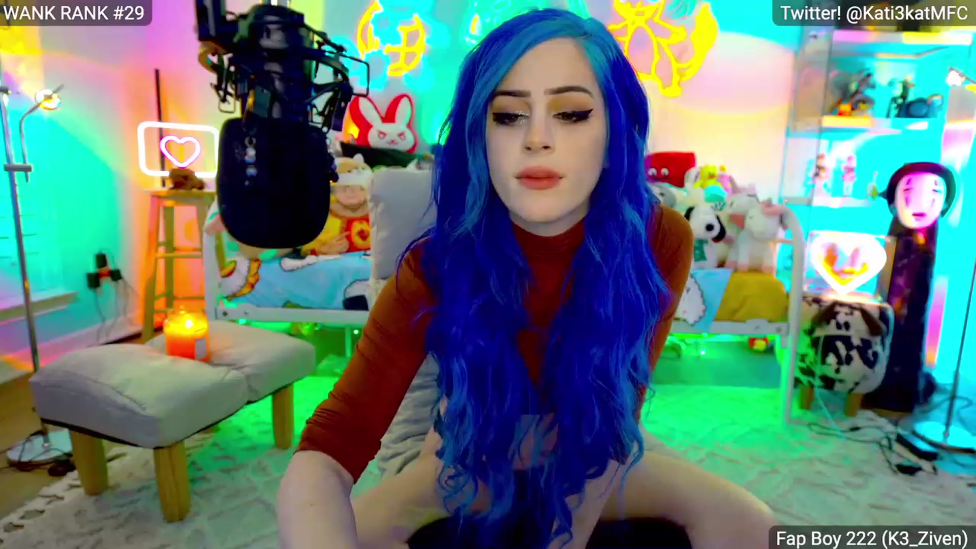 Gallery image thumbnail from Kati3Kat's myfreecams stream on, 11/23/2022, 02:49 image 4 of 20
