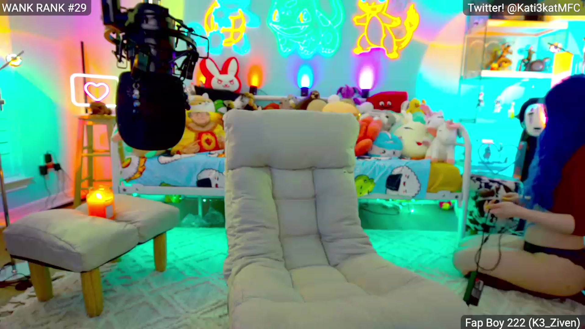 Gallery image thumbnail from Kati3Kat's myfreecams stream on, 11/23/2022, 02:49 image 2 of 20