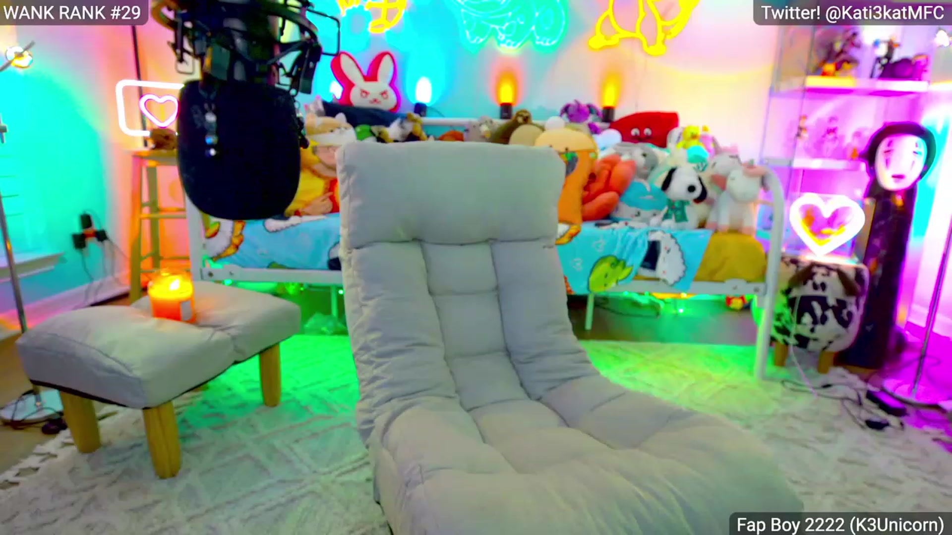 Gallery image thumbnail from Kati3Kat's myfreecams stream on, 11/23/2022, 02:49 image 11 of 20